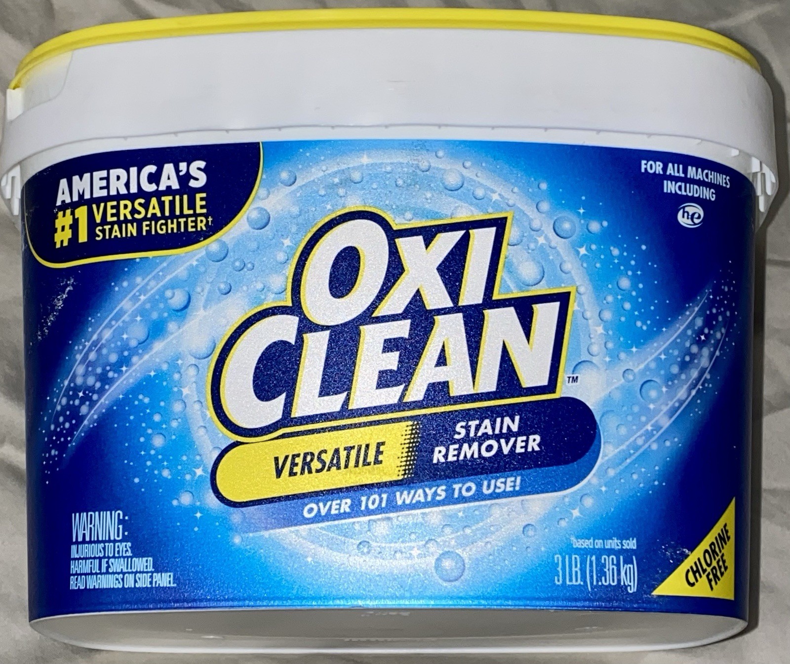 OXI CLEAN FREE VERSATILE STAIN REMOVER POWDER DETERGENT BOOSTER 3 Lb. 65 LOADS