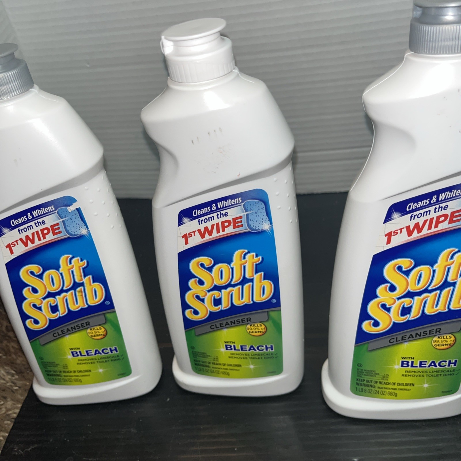 Lot Of 3 Soft Scrub with Bleach Antibacterial Multi Surface Cleanser – 24 oz