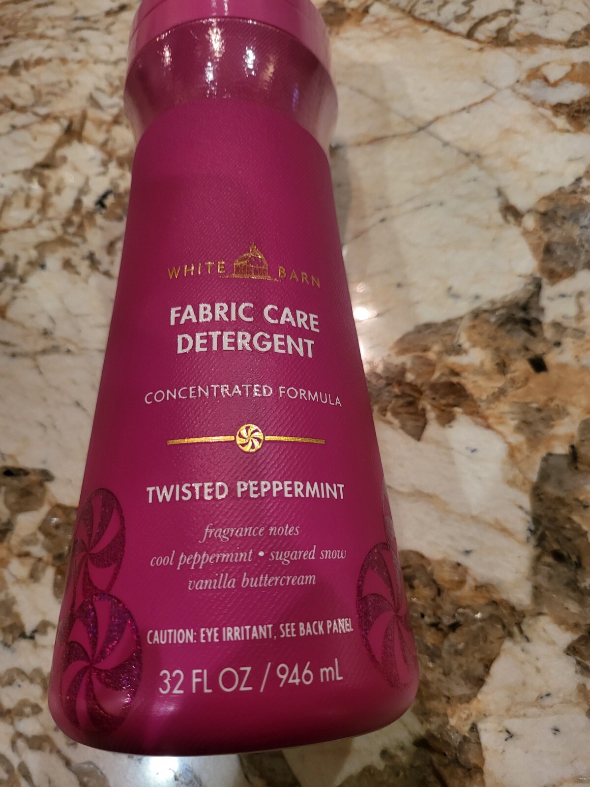 Bath Body Works White Barn TWISTED PEPPERMINT Laundry Fabric Care Detergent 32oz