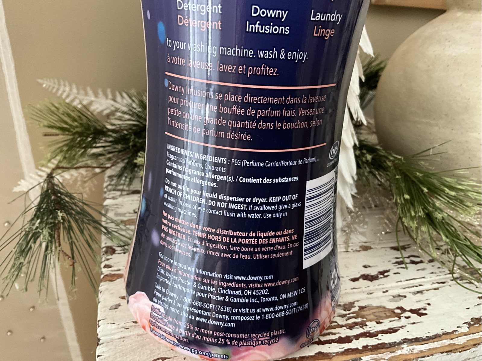Downy Infusions Bliss SPARKLING AMBER & ROSE In-Wash Booster Beads 24 oz.