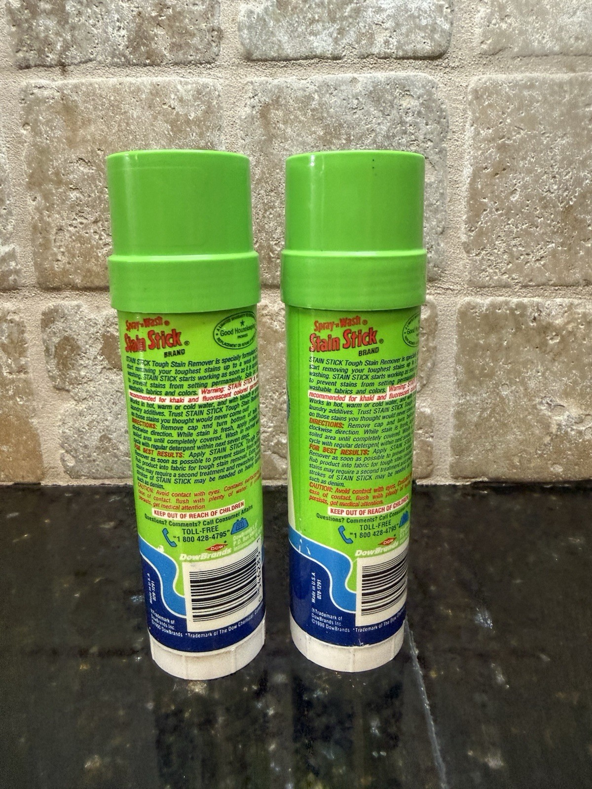 VTG 2 Spray n Wash Laundry Stain Removal Sticks 8.6 Total OZ