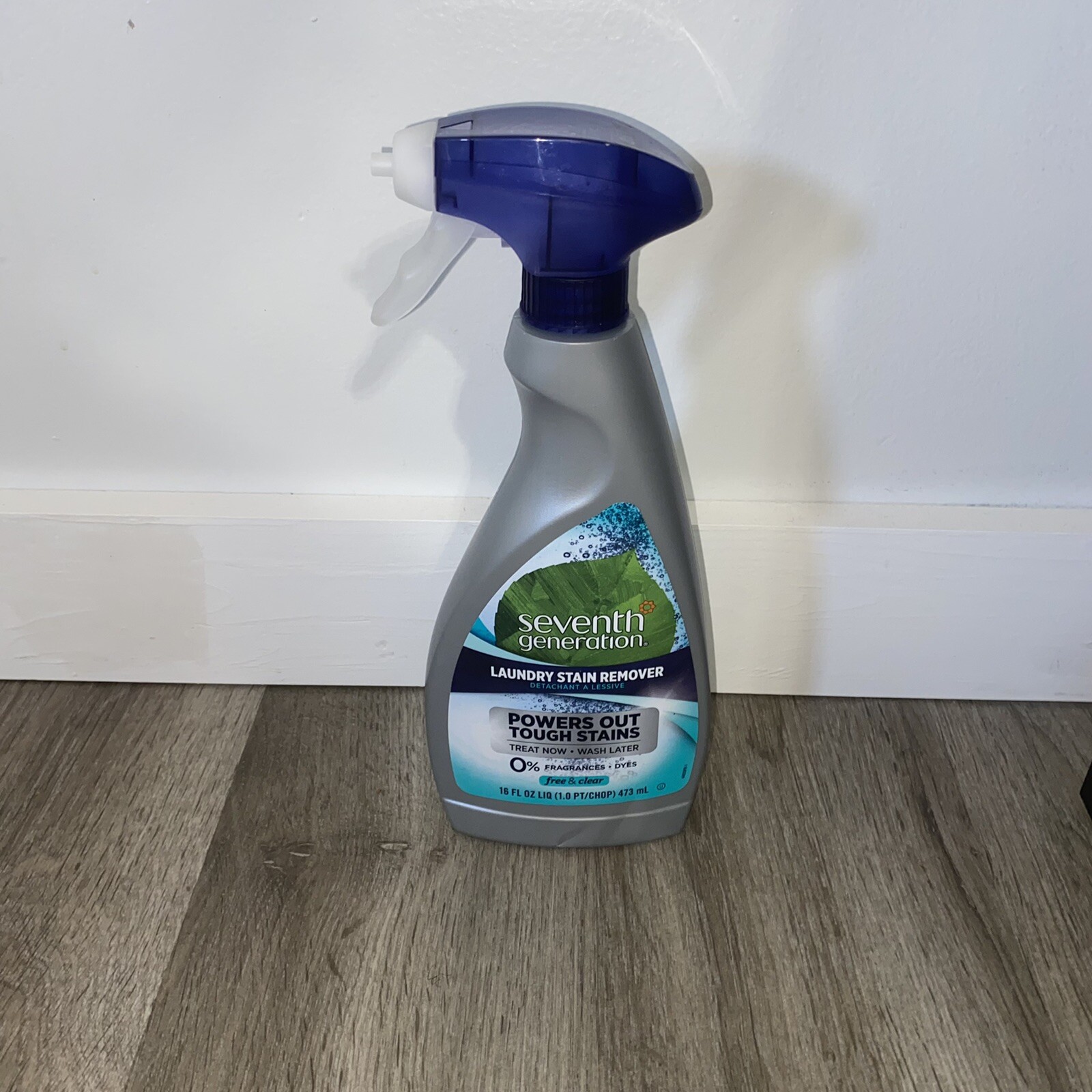 (1) Seventh Generation Laundry Stain Remover Spray Free Clear 16 fl oz New!
