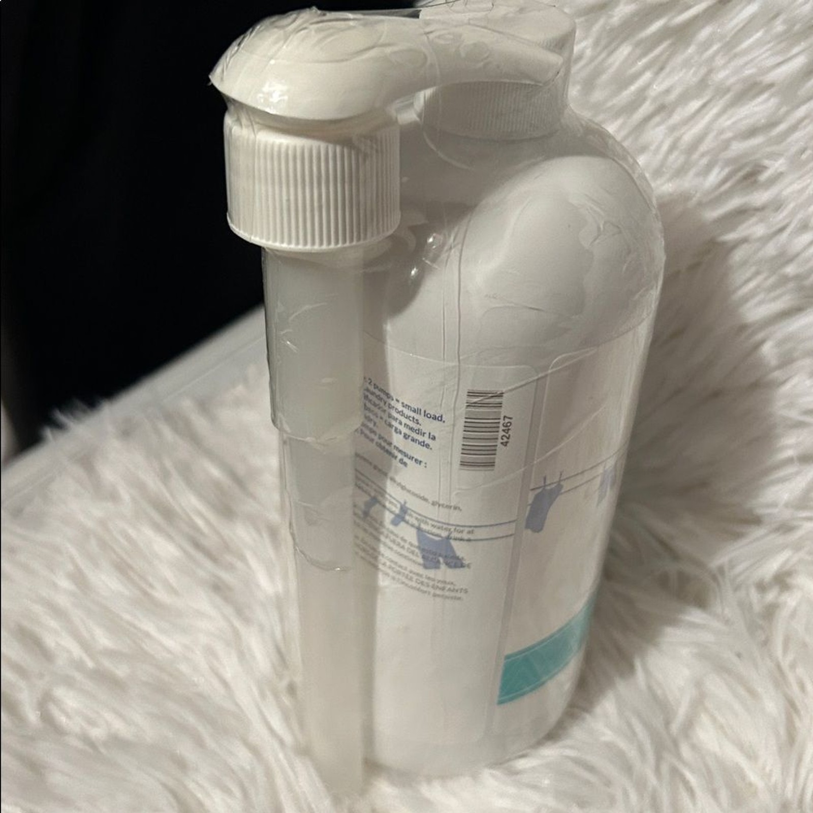 Scentsy White and Blue Laundry Liquid NEW