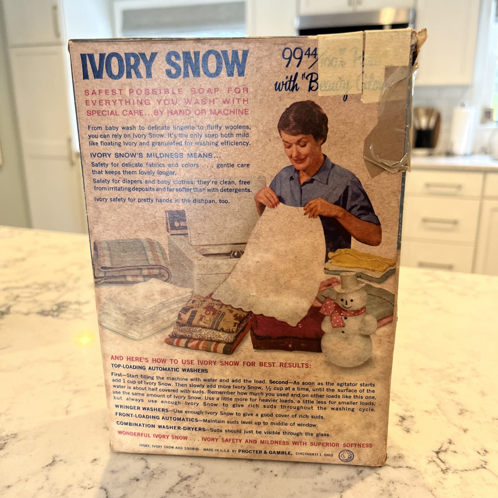 Vintage Ivory Snow Detergent 13 Oz Unopened Box New & Sealed. 1968