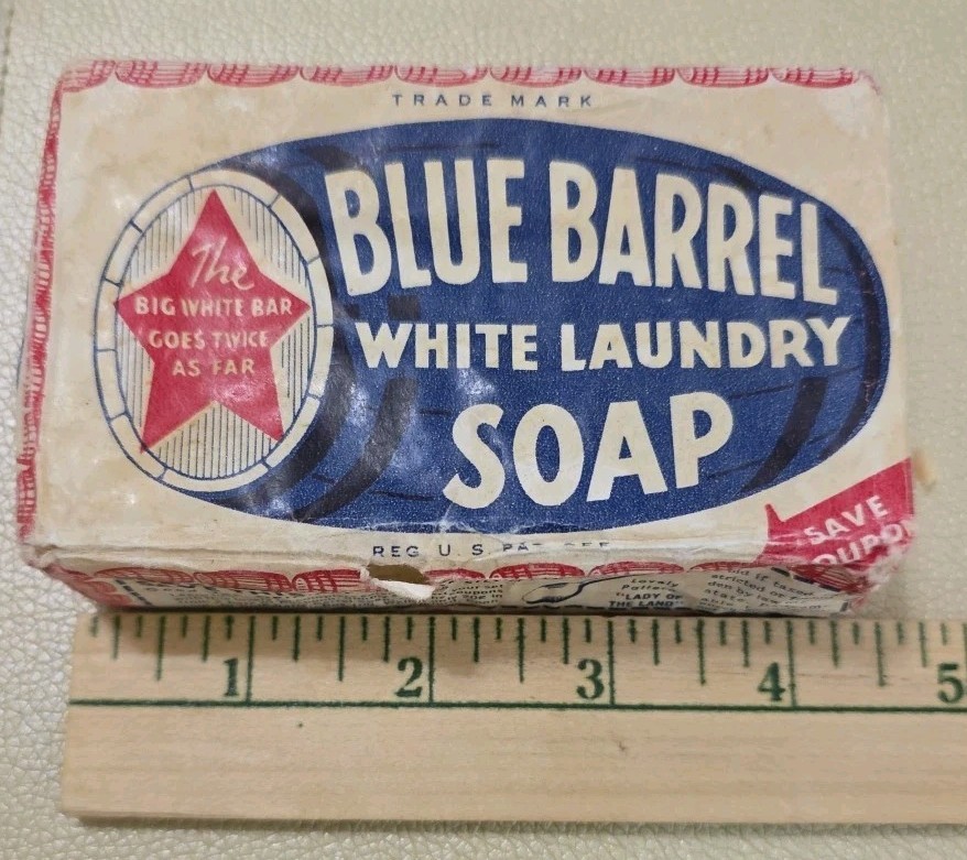 Haskins Bros & Co Blue Barrel White Soap 1944 Omaha Big White Bar Vintage
