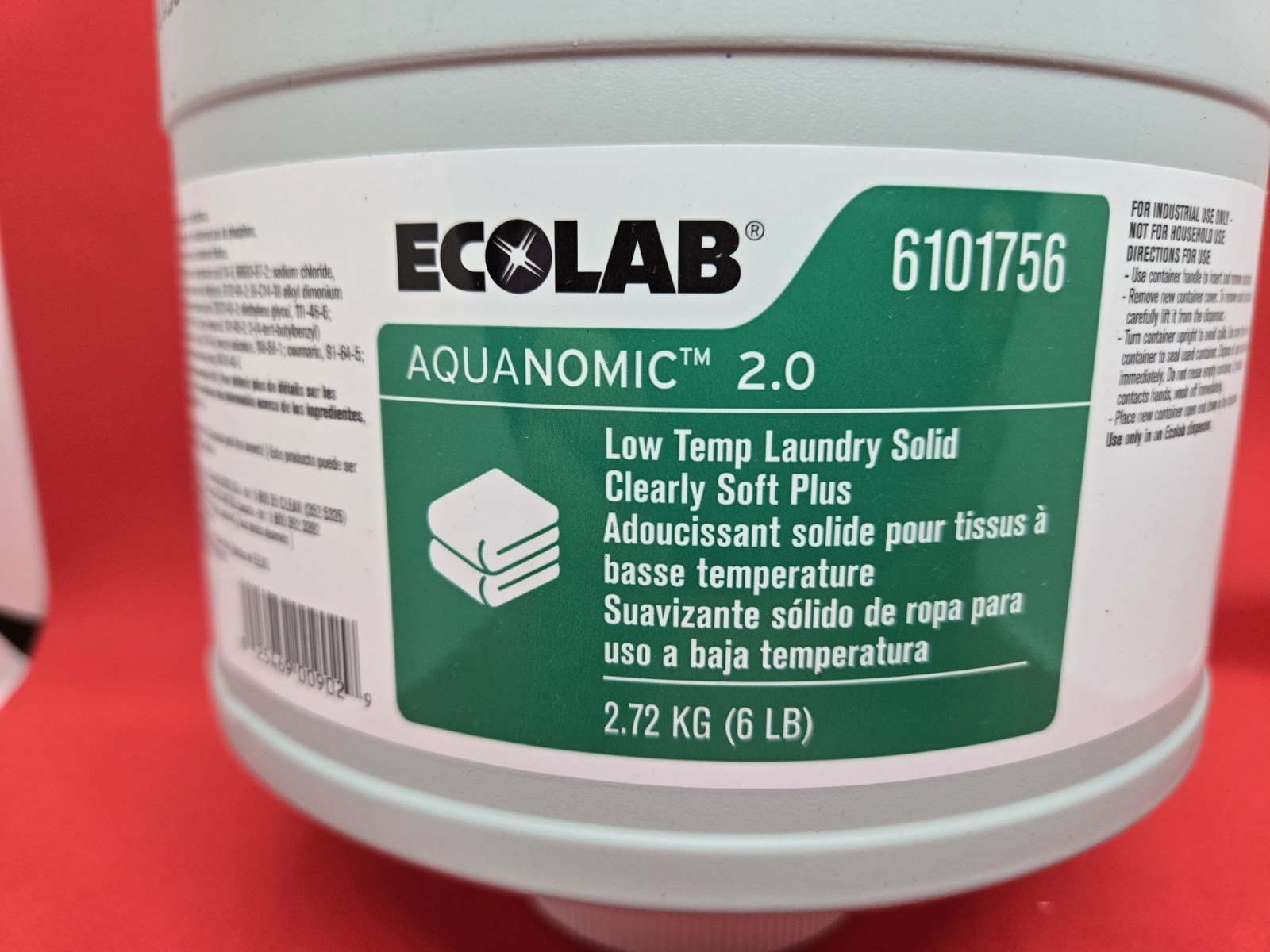 Ecolab 6101756 Aquanomic 2.0 Low Temp Laundry Solid Clearly Soft Plus- 6lb
