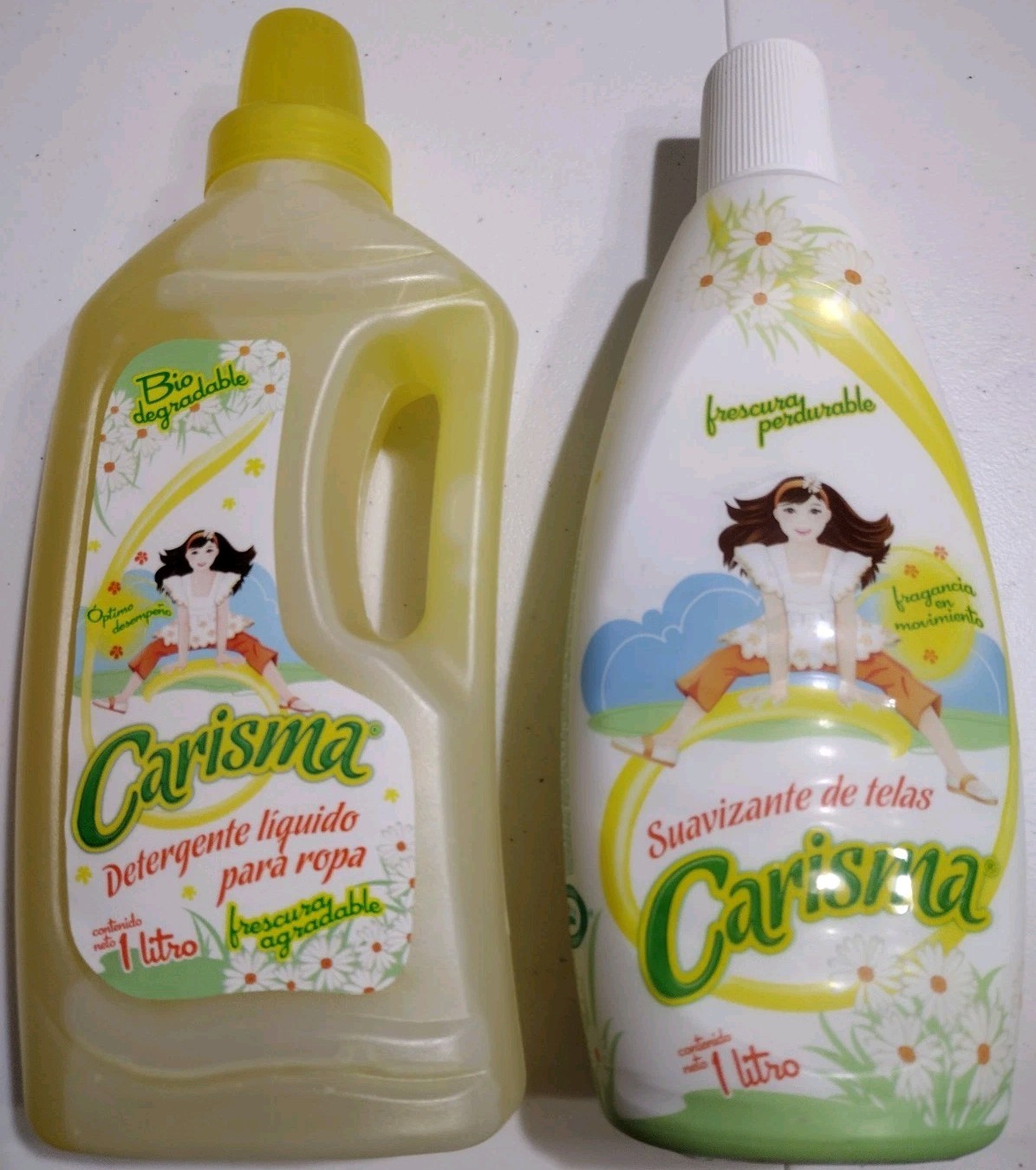 Carisma Detergent and Softener / Detergente y Suavizante – 1 De Cada Uno Liter