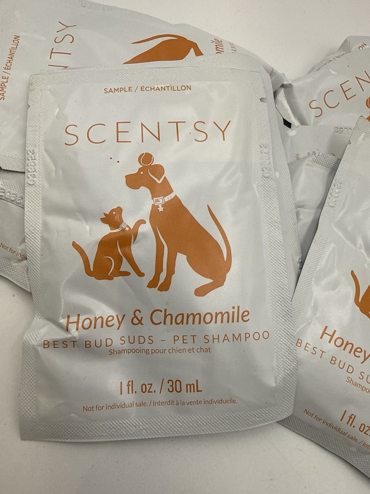 Scentsy Honey & ChamomileBEST BUD SUDS – PET SHAMPOO Samples Lot of 10 NEW