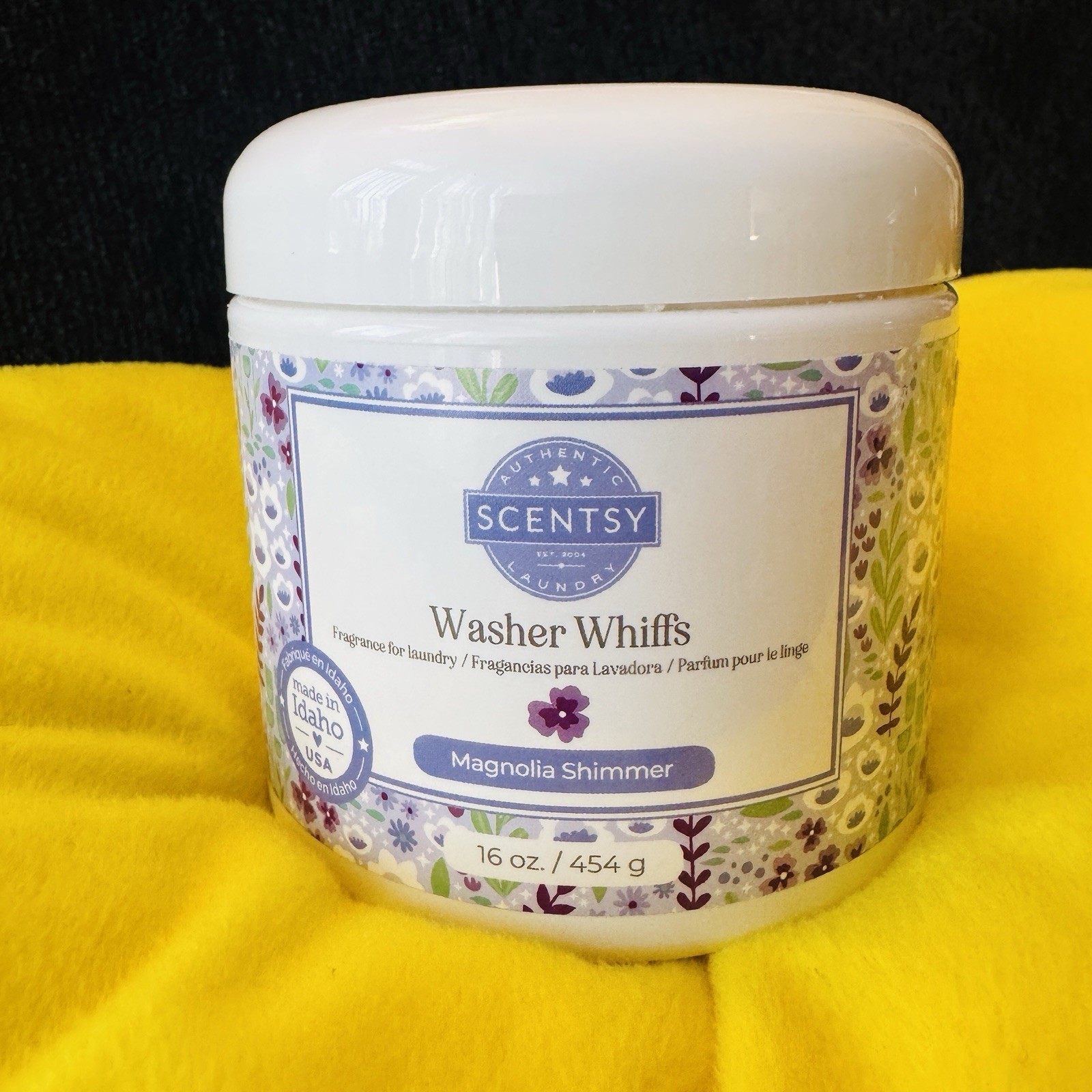 Scentsy Washer Whiffs Magnolia Shimmer 16 oz NEW