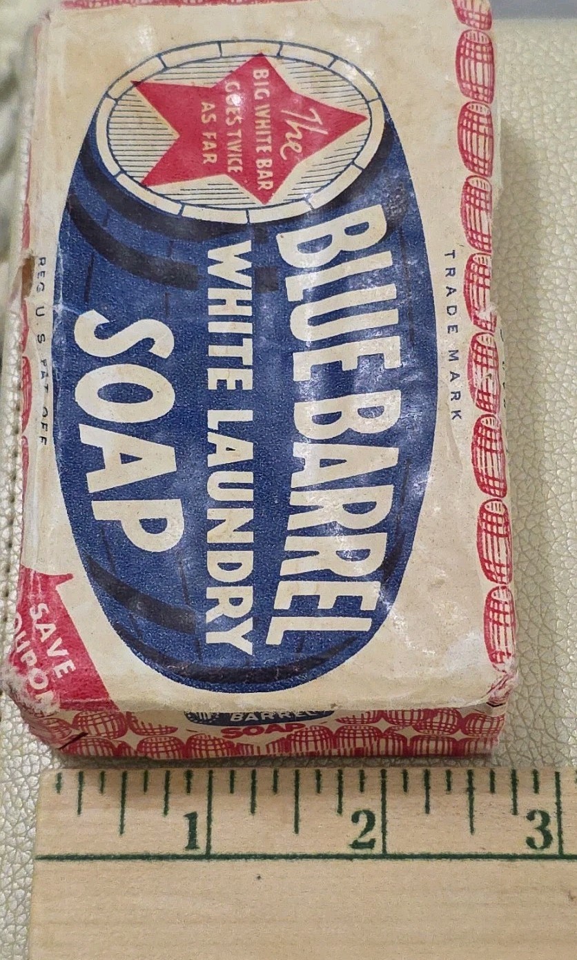Haskins Bros & Co Blue Barrel White Soap 1944 Omaha Big White Bar Vintage