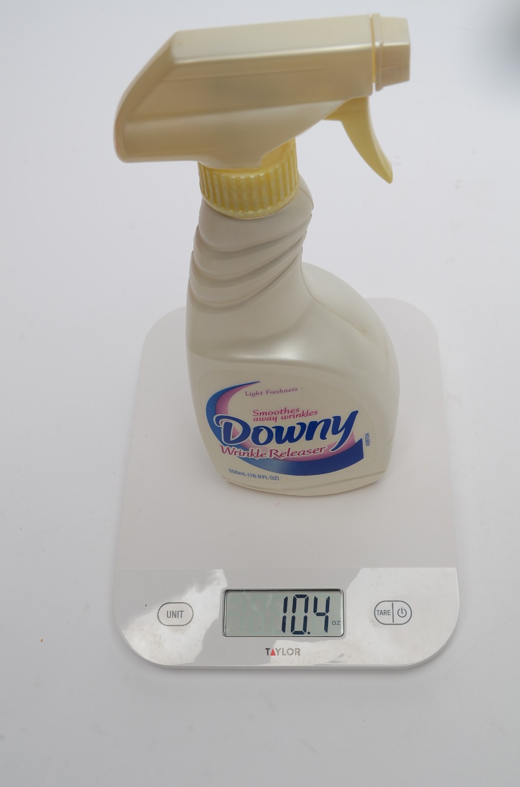 Vintage 2000 Downy Wrinkle Releaser Spray Light Freshness Original Formula 16.9