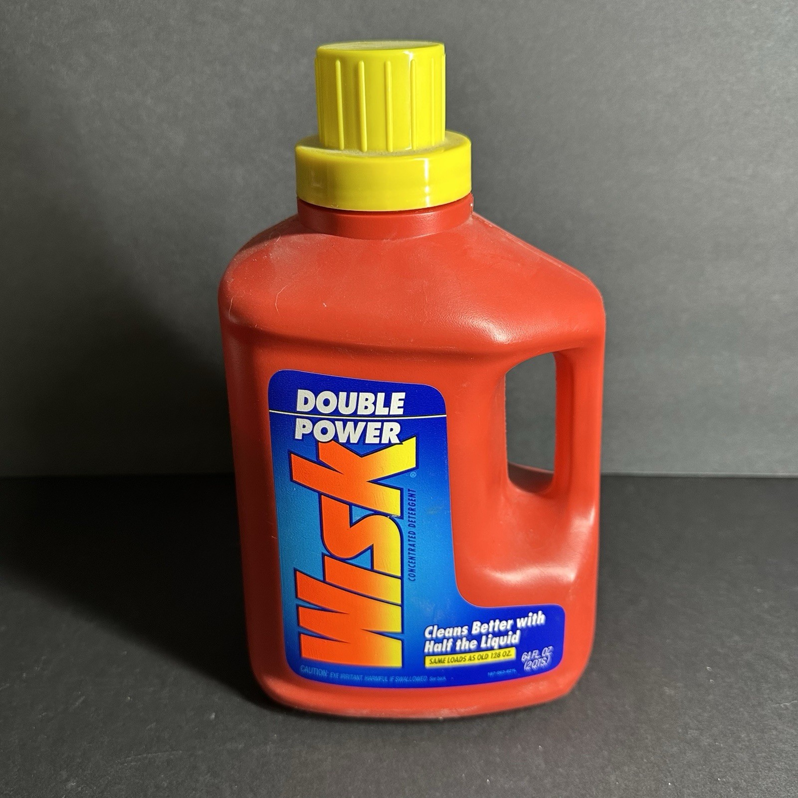 Wisk Double Power Concentrated Laundry Detergent 64 Fl Oz (2 qts) Discont. 1992