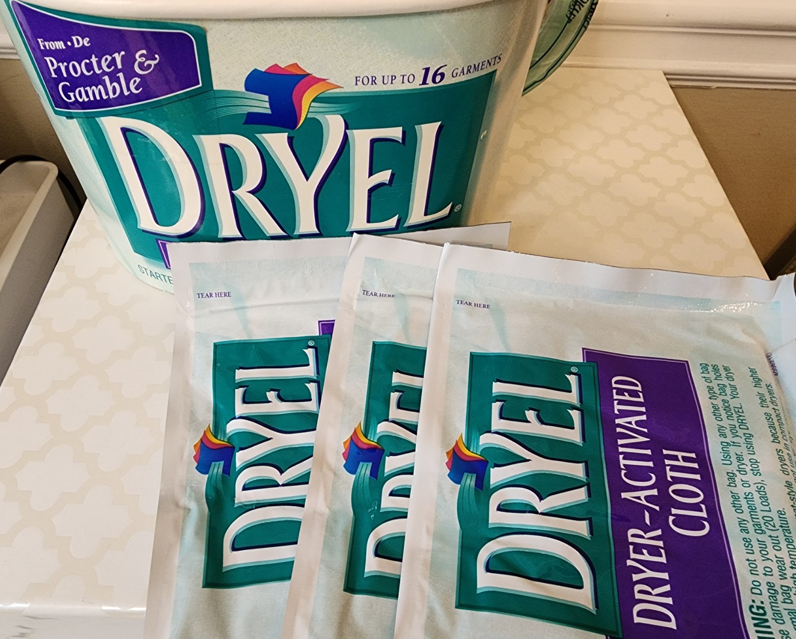 Dryel At Home Dry Cleaner Starter Kit 3-4 Loads Up To 16 Garments Vtg 1997 READ