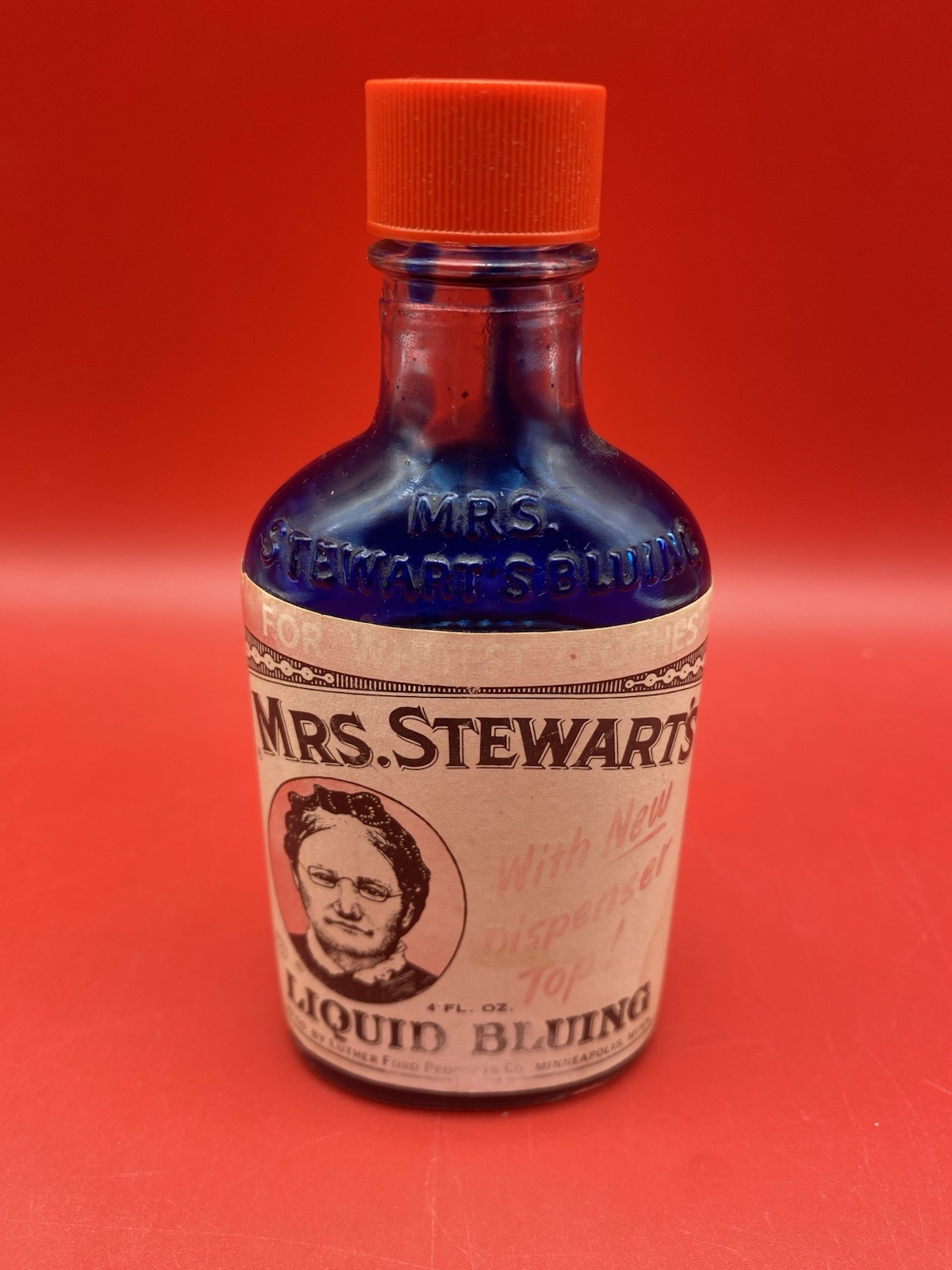 Vtg Mrs. Stewart’s 4 Fl Oz Liquid Bluing Embossed Glass Bottle 2/3 FULL 1960s