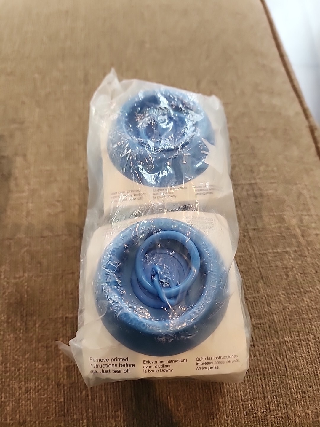 SET OF 2 BRAND NEW DOWNY BALL ULTRA PULL POUR TOSS FABRIC SOFTENER DISPENSER