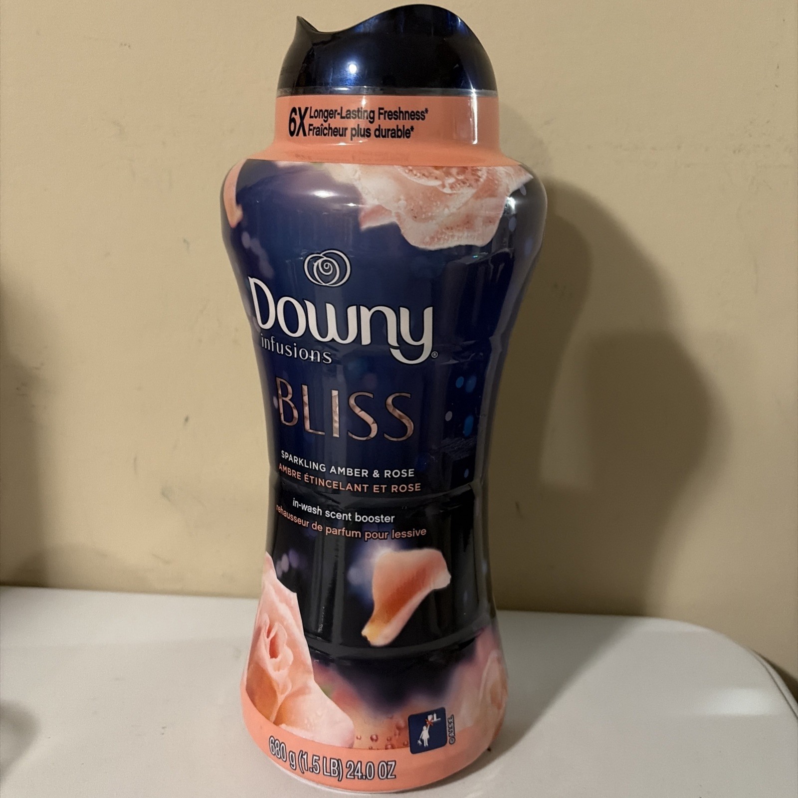 Downy Infusions Bliss SPARKLING AMBER & ROSE In-Wash Booster Beads 24 oz.