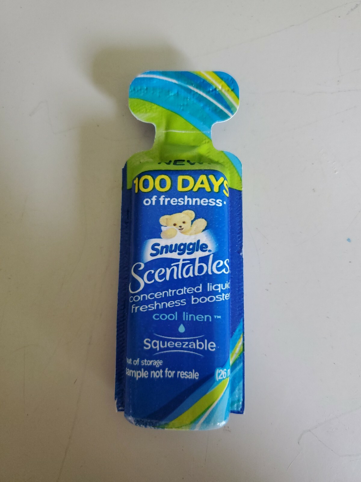 Sample Pack Of Snuggle Scentables Cool Linen 100 Days Of Freshness single use
