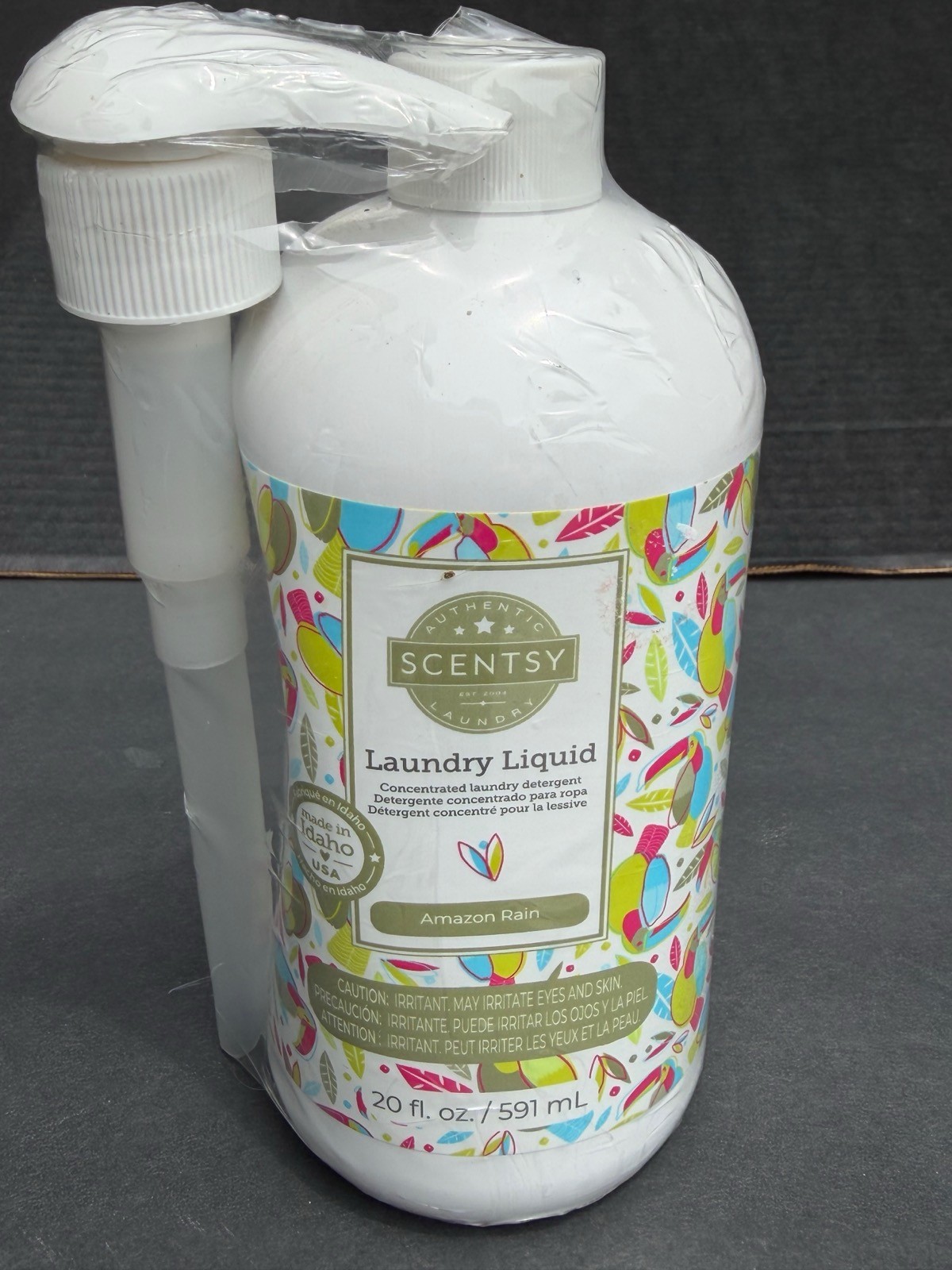 Scentsy Amazon Rain concentrated Liquid Laundry Detergent New With Wrap 20 fl oz