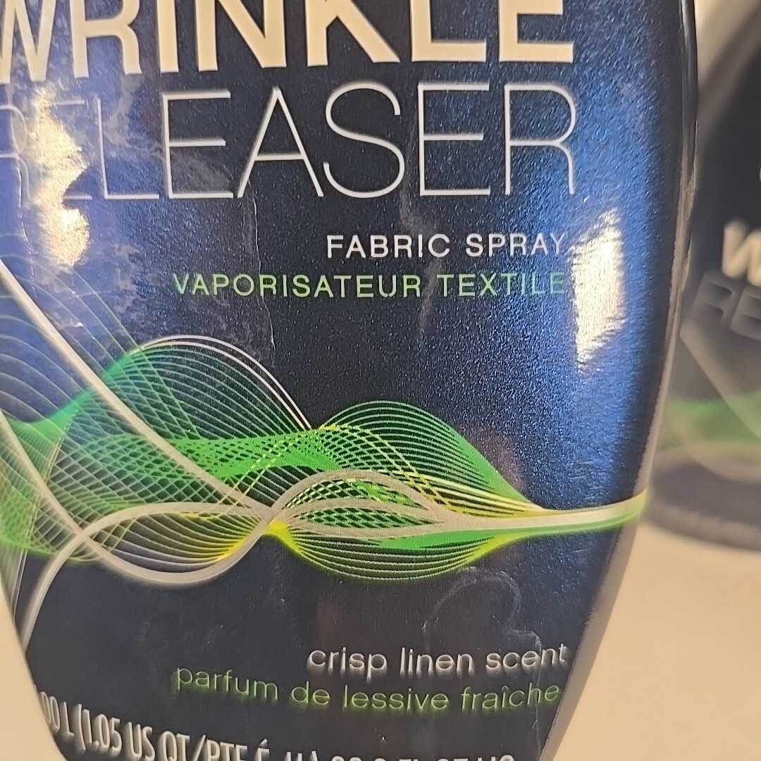 Downy Wrinkle Releaser Spray Crisp Linen Fabric Refresher,33.8 Oz, 2 Pack