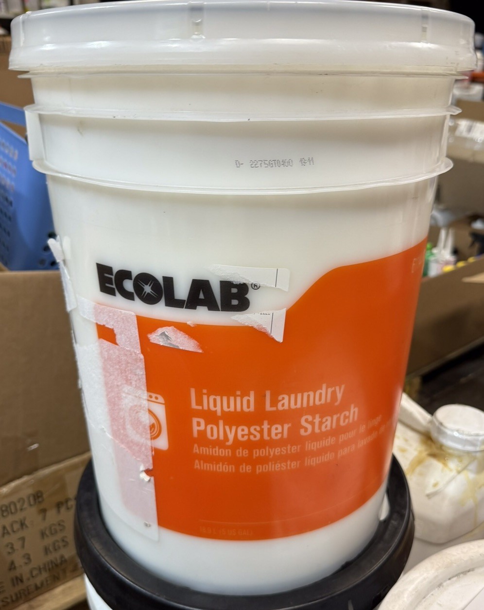 Ecolab Liquid Laundry Polyester Starch 5 Gallon Industrial Use