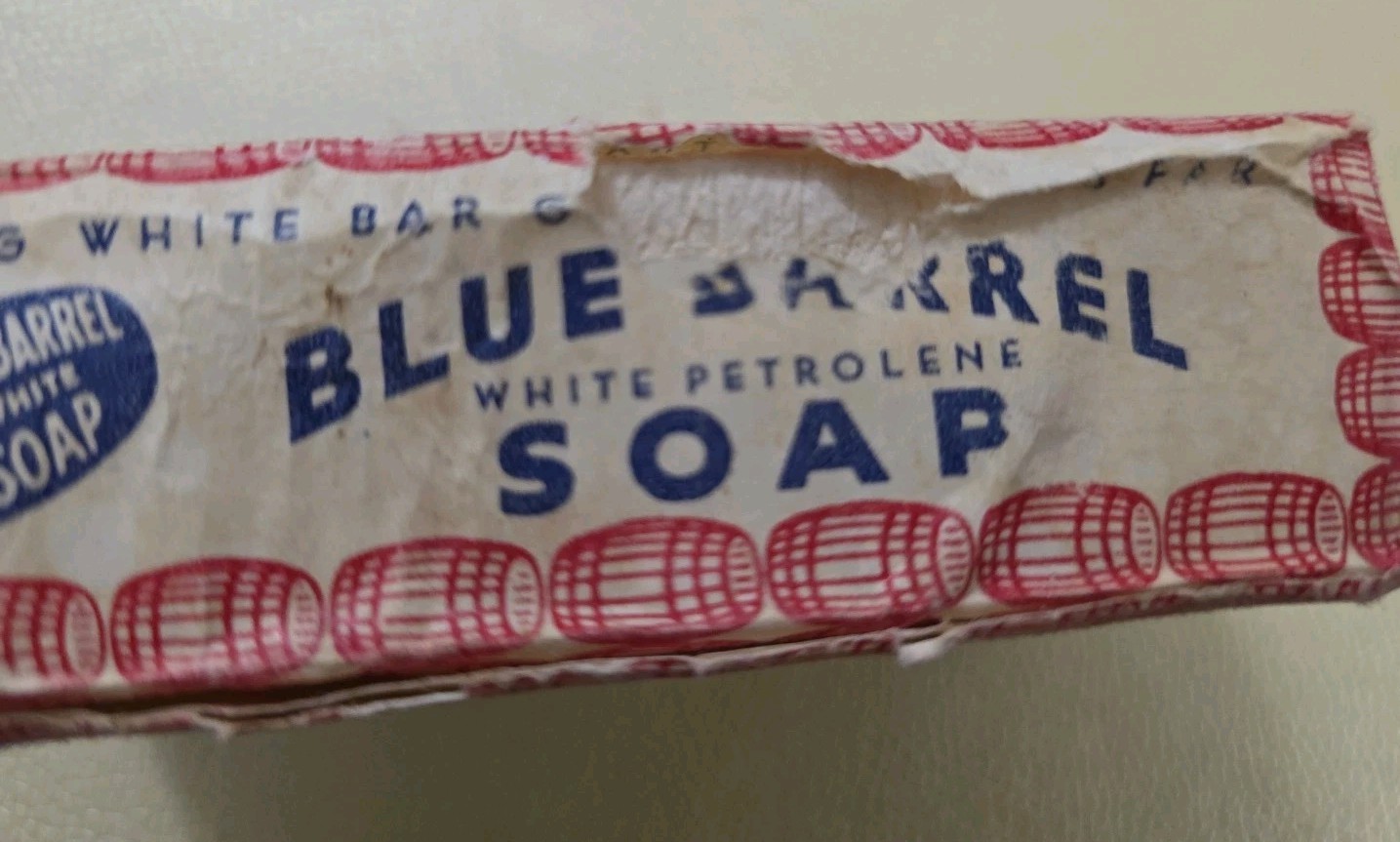 Haskins Bros & Co Blue Barrel White Soap 1944 Omaha Big White Bar Vintage