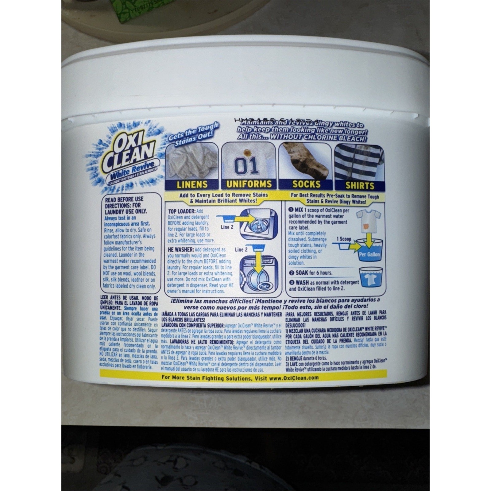 OXICLEAN WHITE REVIVE LAUNDY WHITENING POWDER Stain Remover Color Safe 3 Lb 45 L