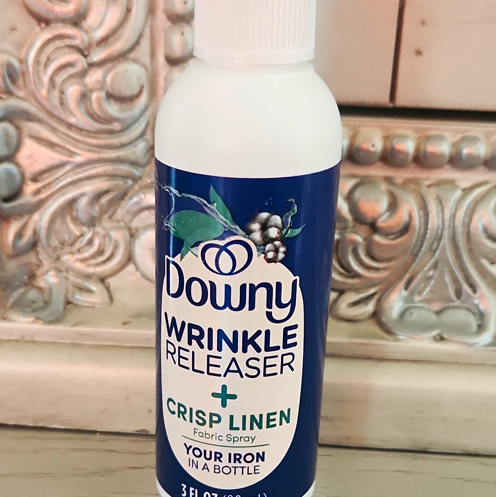 Downy Wrinkle Releaser Fabric Spray, Crisp Linen Scent, 3 fl oz