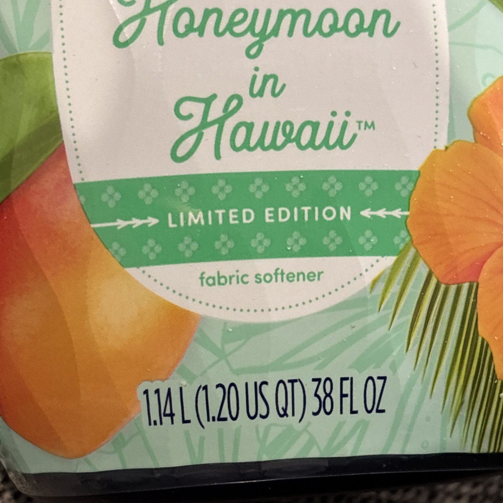 2 Downy Romantic Getaways Honeymoon In Hawaii Liquid Fabric Softeners 38 oz Each