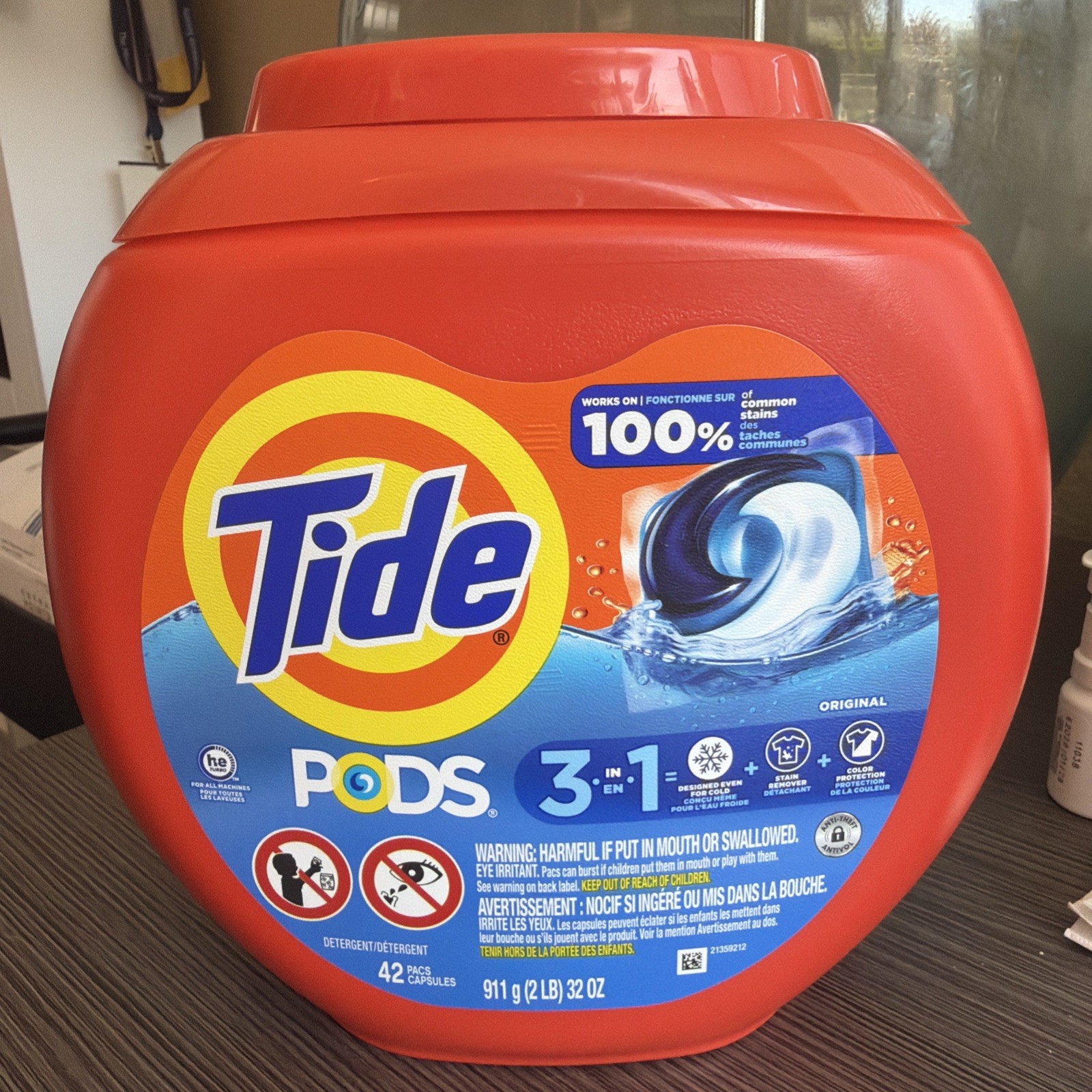 Tide PODS laundry detergent pacs, 3-in-1 Stain Remover, 42 Count (Pack of 1)
