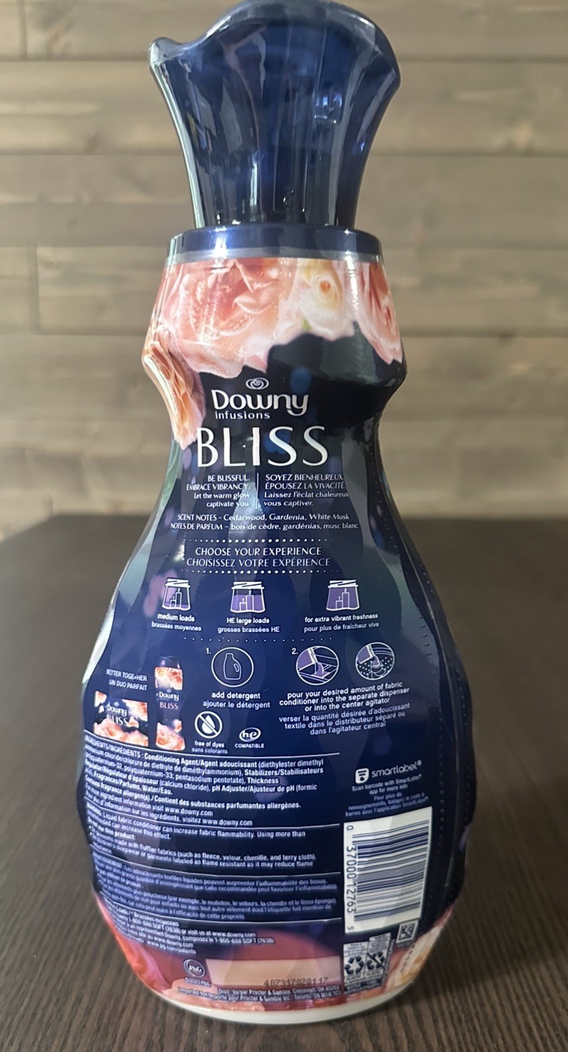 Downy Infusions Bliss Sparkling Amber & Rose Fabric Softener 32 FL OZ, NEW