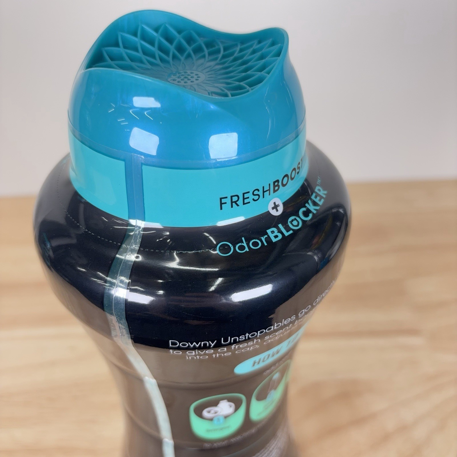 NEW SEALED Downy Unstopables 24 oz Laundry Scent Booster Beads Fresh Scent