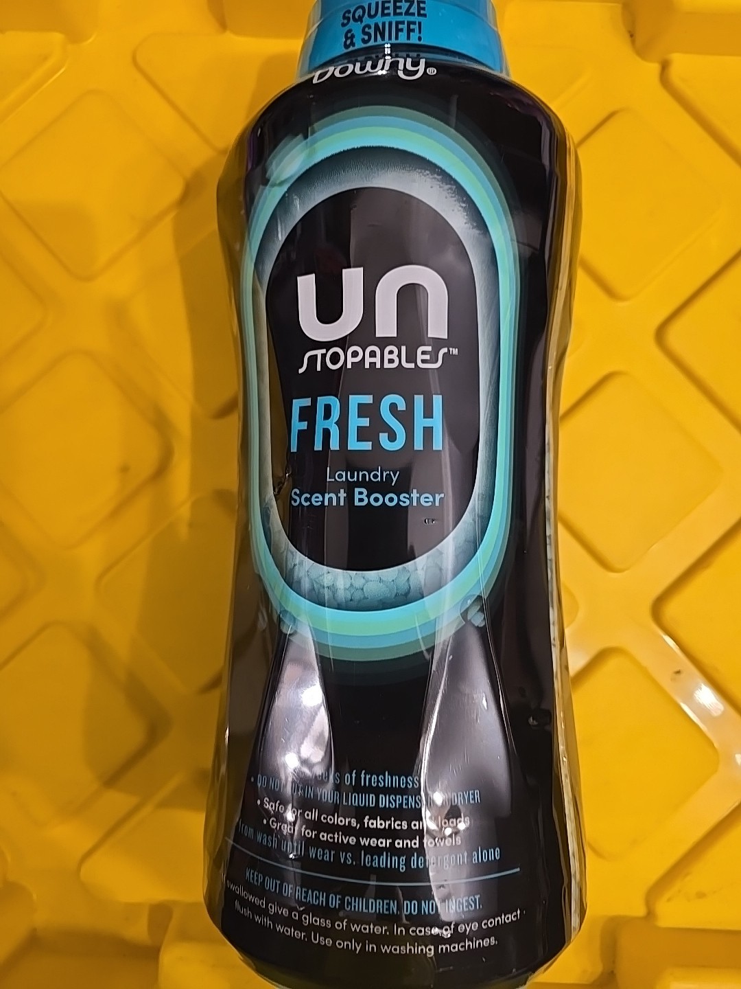 Downy Unstopables In-Wash Laundry Scent Booster Beads, Fresh, 39.9 oz