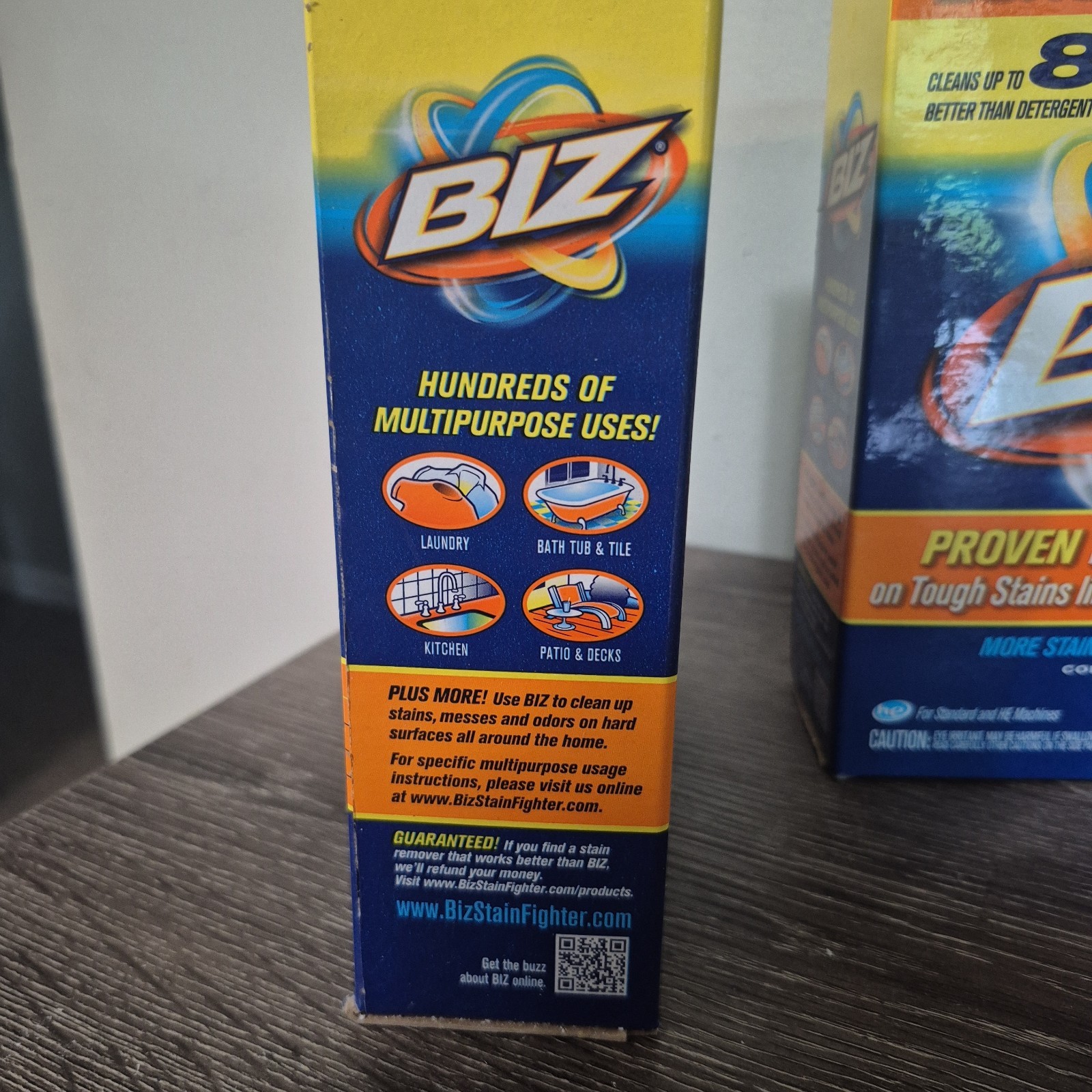 BIZ 37.5 oz Powder Laundry Detergent