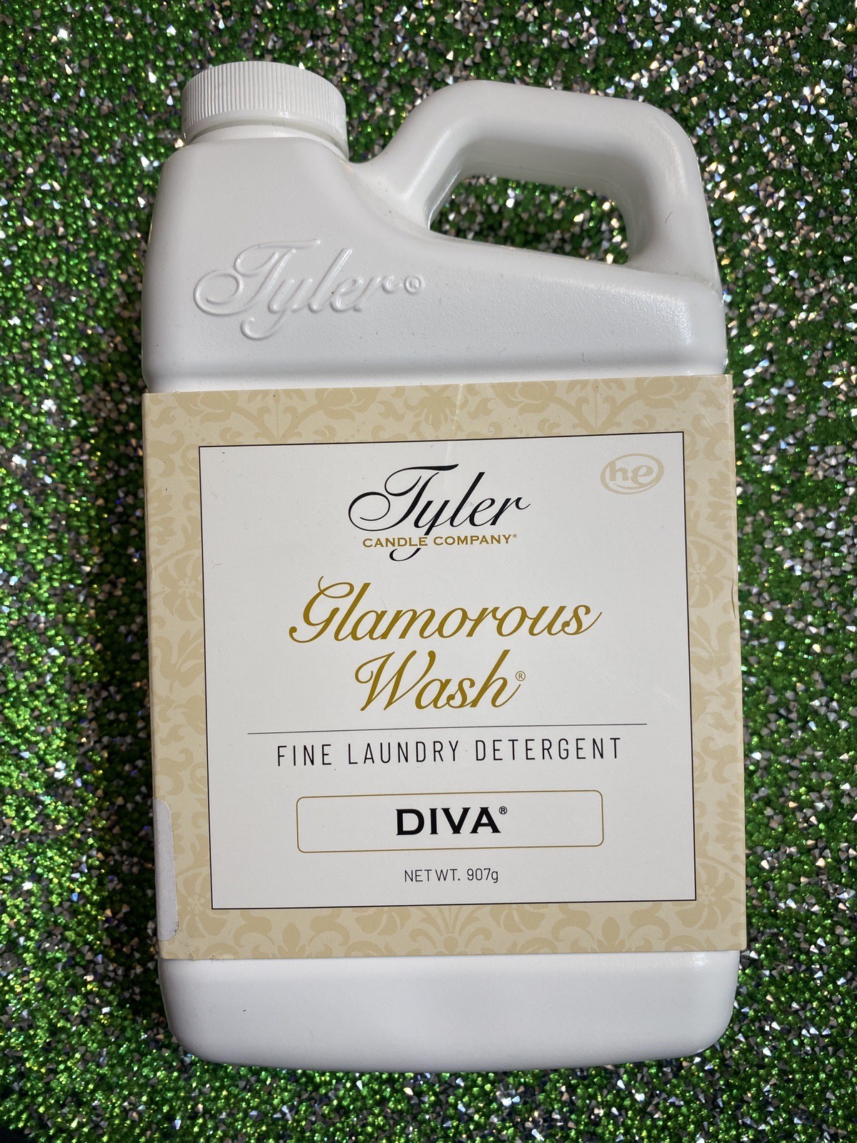 TYLER Candle Diva Glamorous Wash Diva, 907g. 32 Fl Oz (Pack of 1) Liquid Laundry