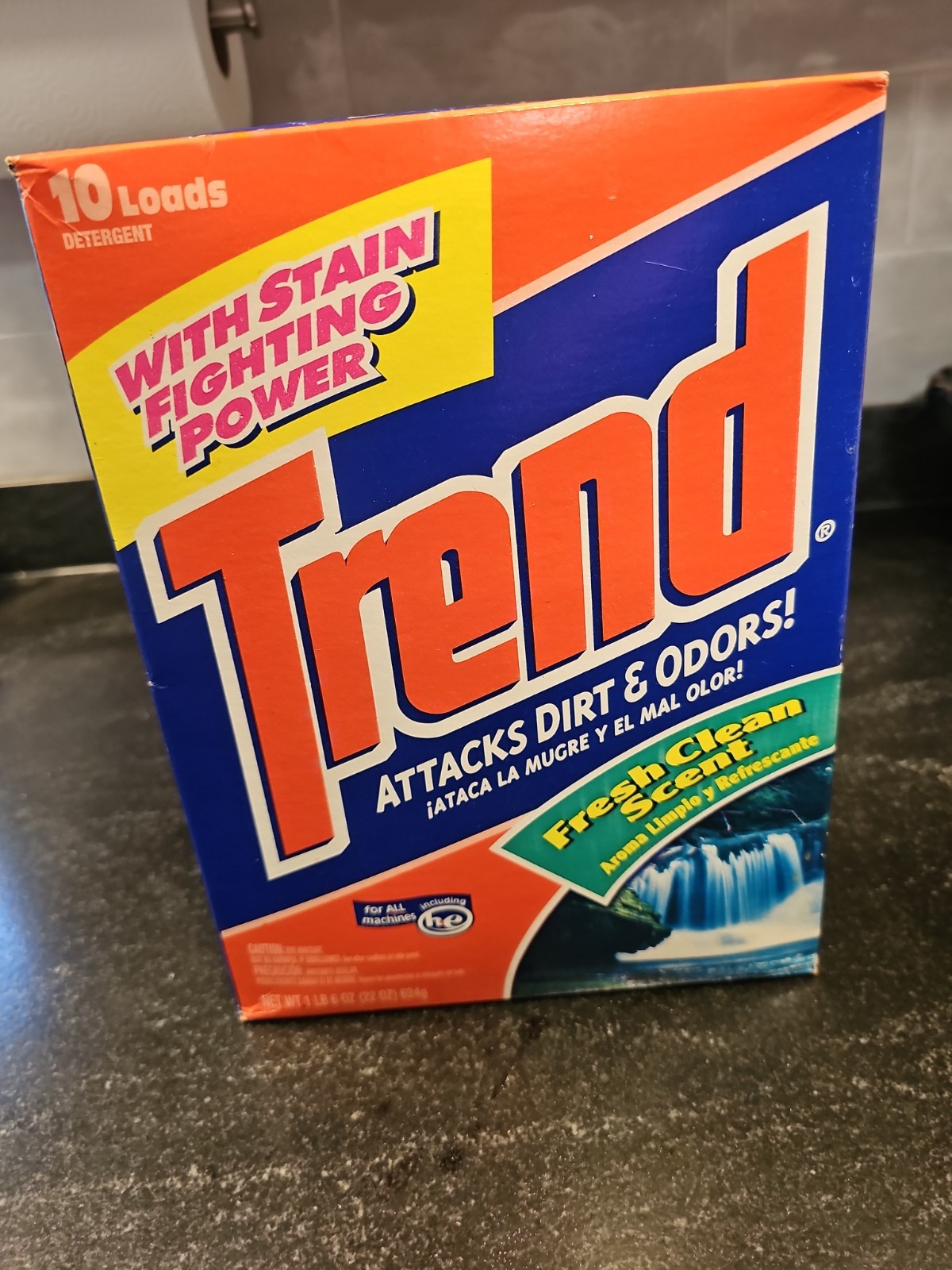 Vintage Trend Laundry Detergent Powder Fresh Clean Scent 22 oz