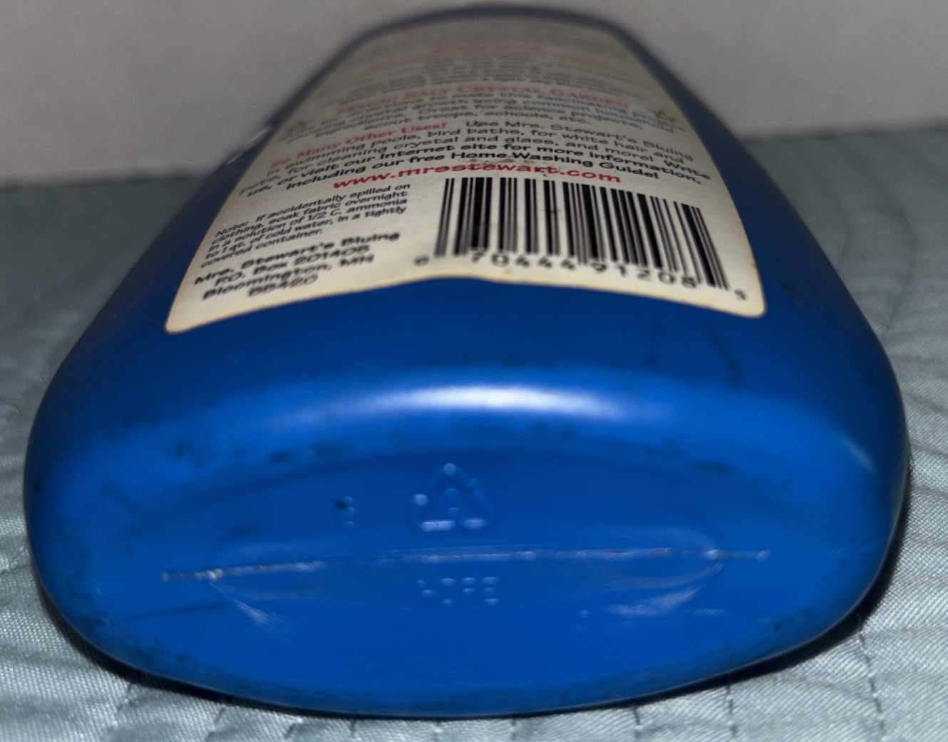 1 Pack Mrs. Stewart’s Concentrated Liquid Bluing, 8 fl oz Full Bottle