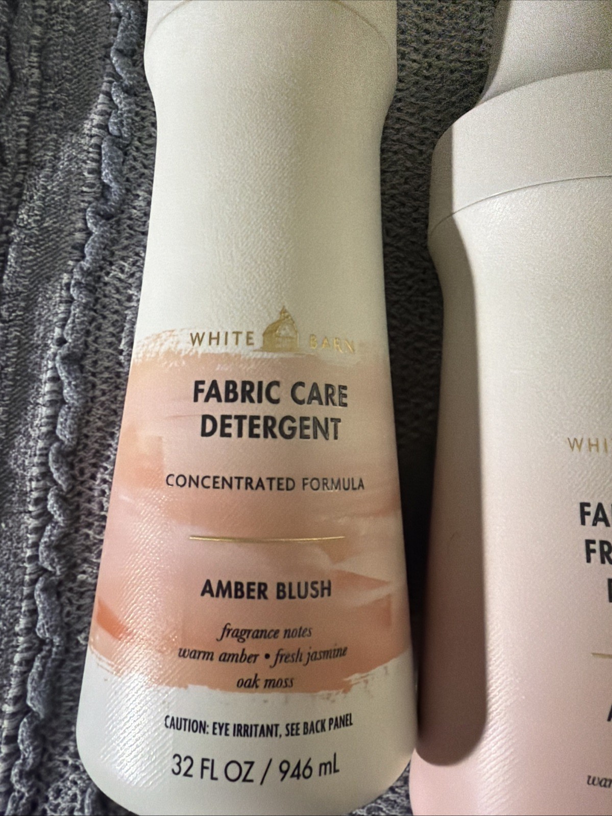 White Barn Bath & Body Works Laundry Fabric Detergent & Booster, AMBER BLUSH