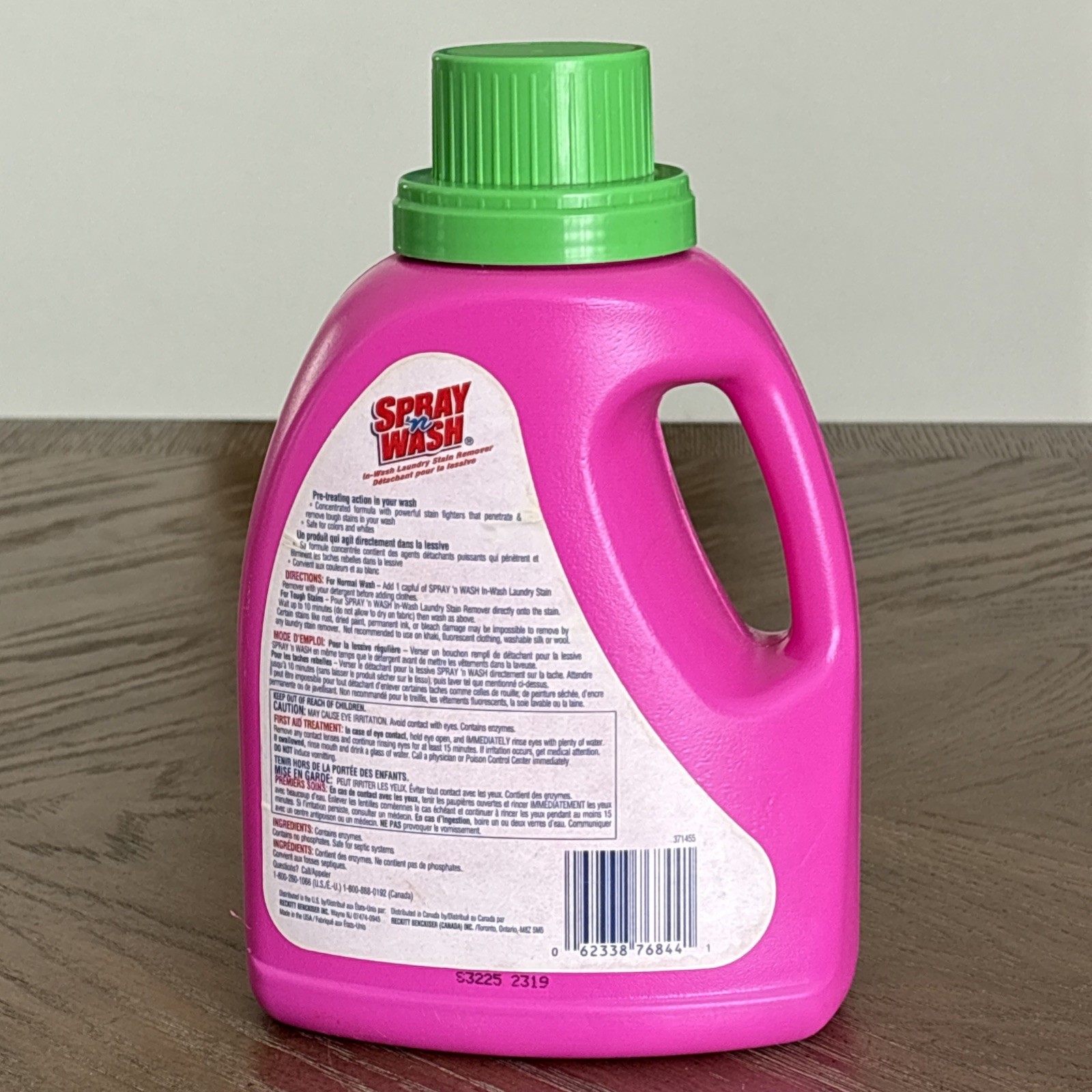 Spray N Wash In Wash Stain Remover PINK BOTTLE 40ozVTG Discontinued 35% Full