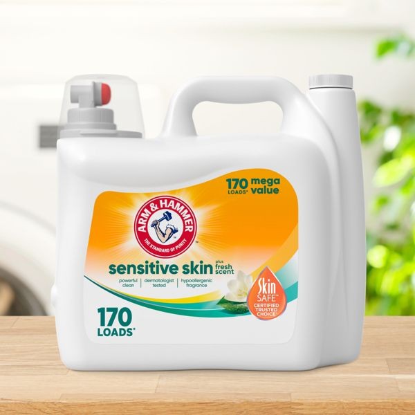 Hypoallergenic Fresh Scent for Sensitive SkinHE Liquid Laundry Detergent170Loads