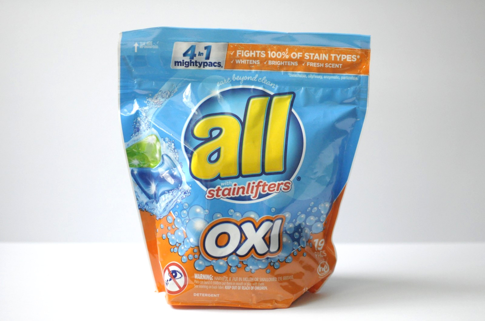 all with Stainlifters OXI 4 in 1 Mighty Pacs Laundry Detergent 19 Count