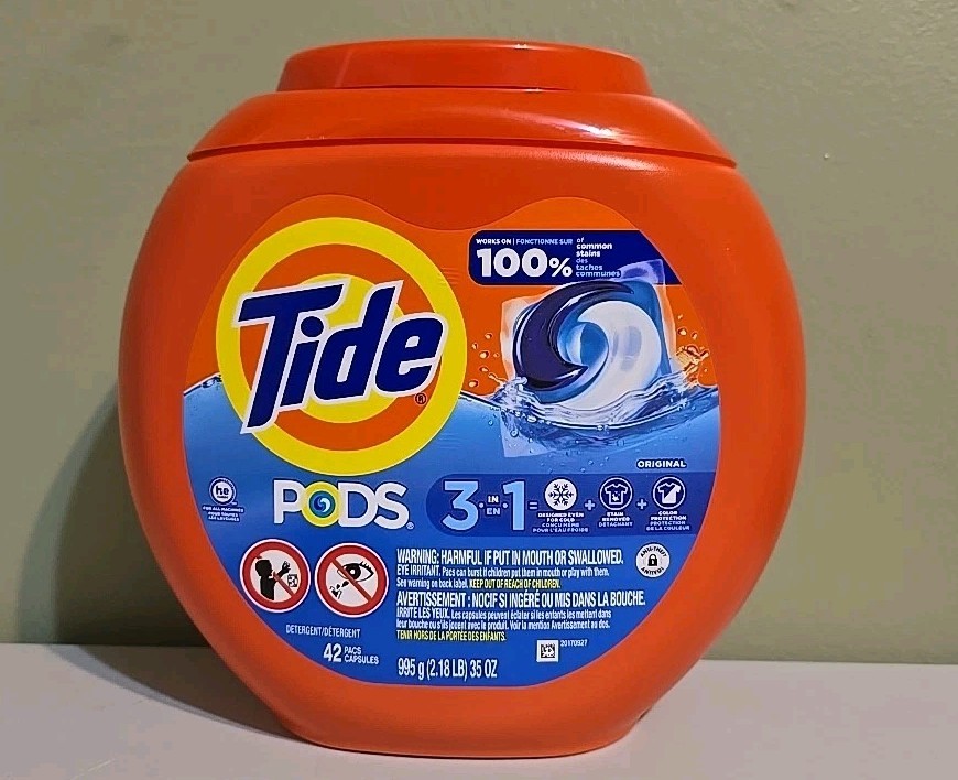 Tide PODS Liquid Laundry Detergent Powerful Packs Original Scent 42-ct