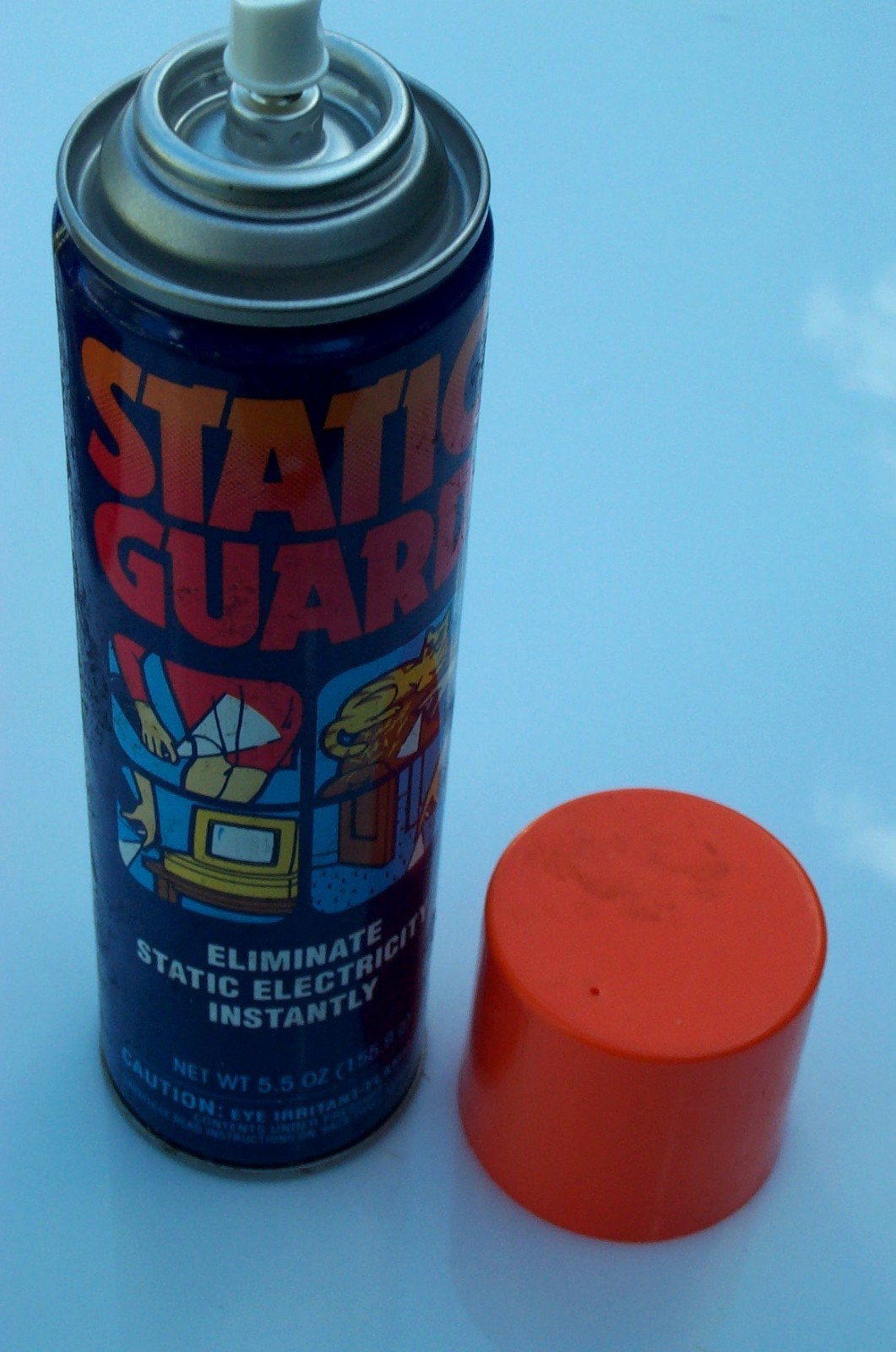 STATIC GUARD SPRAY CAN Vintage 5.5 Oz Prop 1990’s 2002 CRT old computer picture