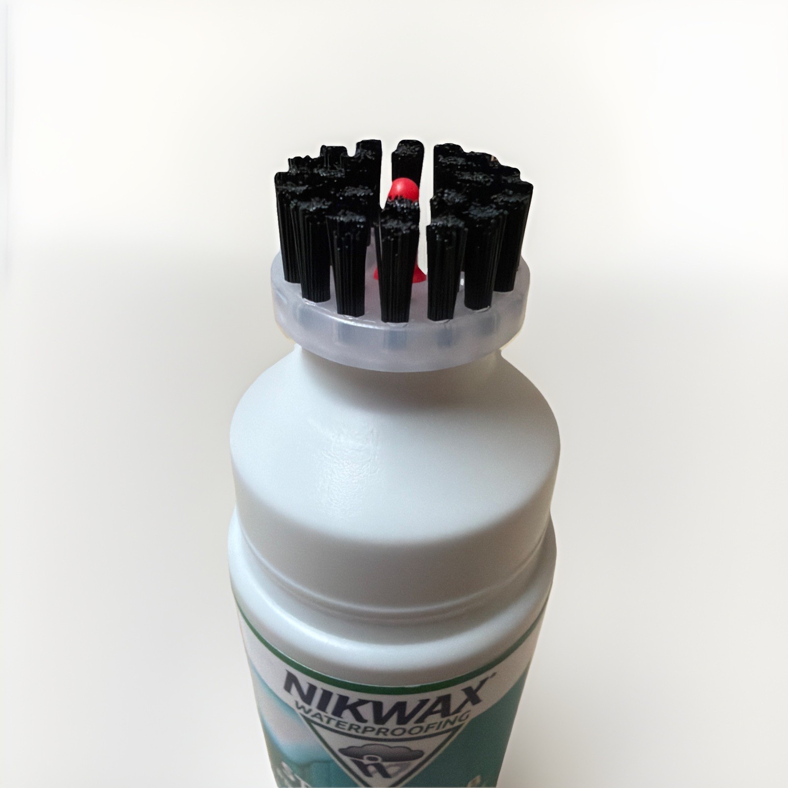Nikwax Stain Scrub, Pre-Wash Treatment For Clothing/Gear 4.2 Fl Oz (Pack of 1)