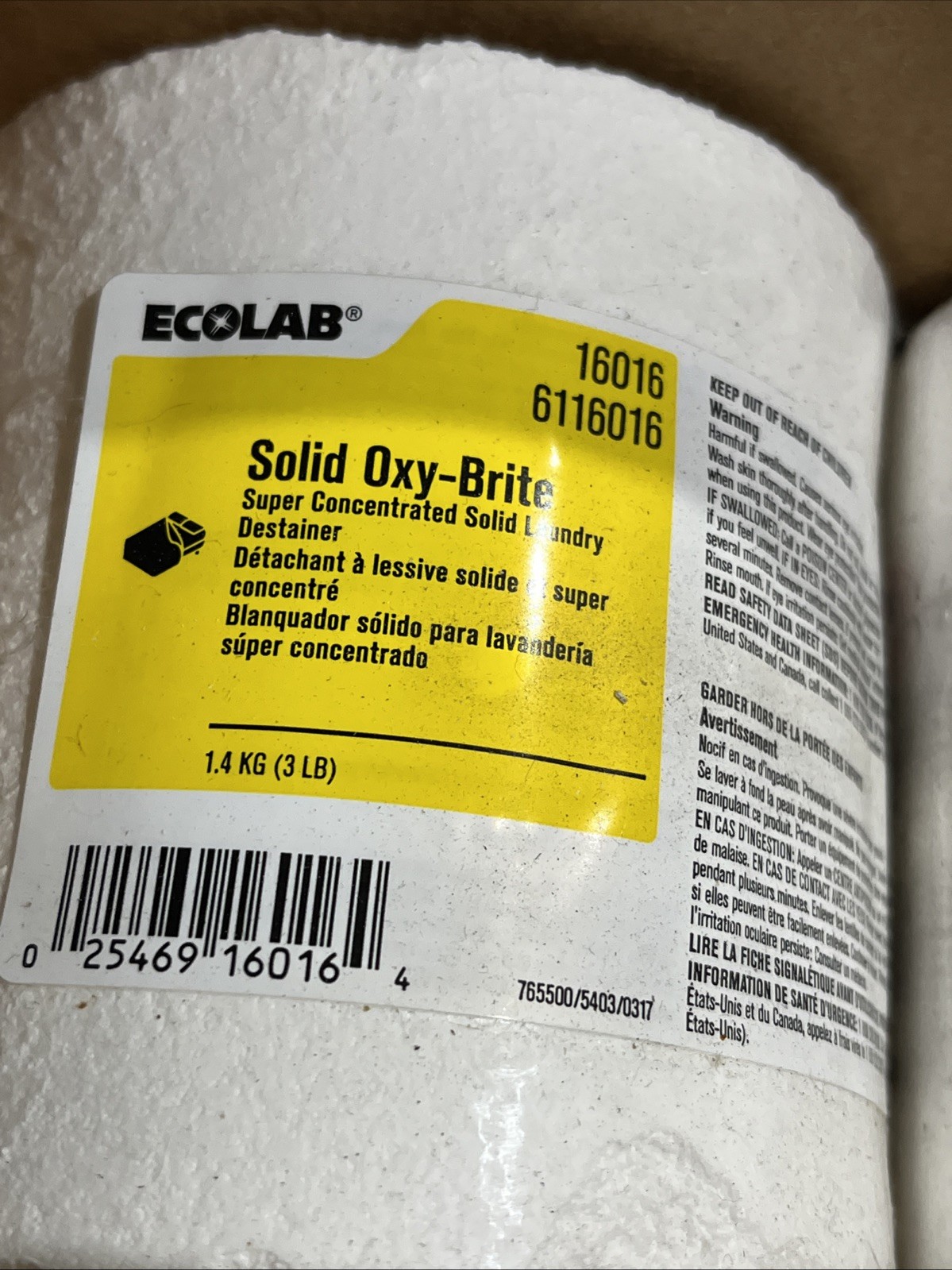 2 Cases Ecolab Solid Oxy-Brite 3lb Concentrated Solid Laundry Destainer 6116016