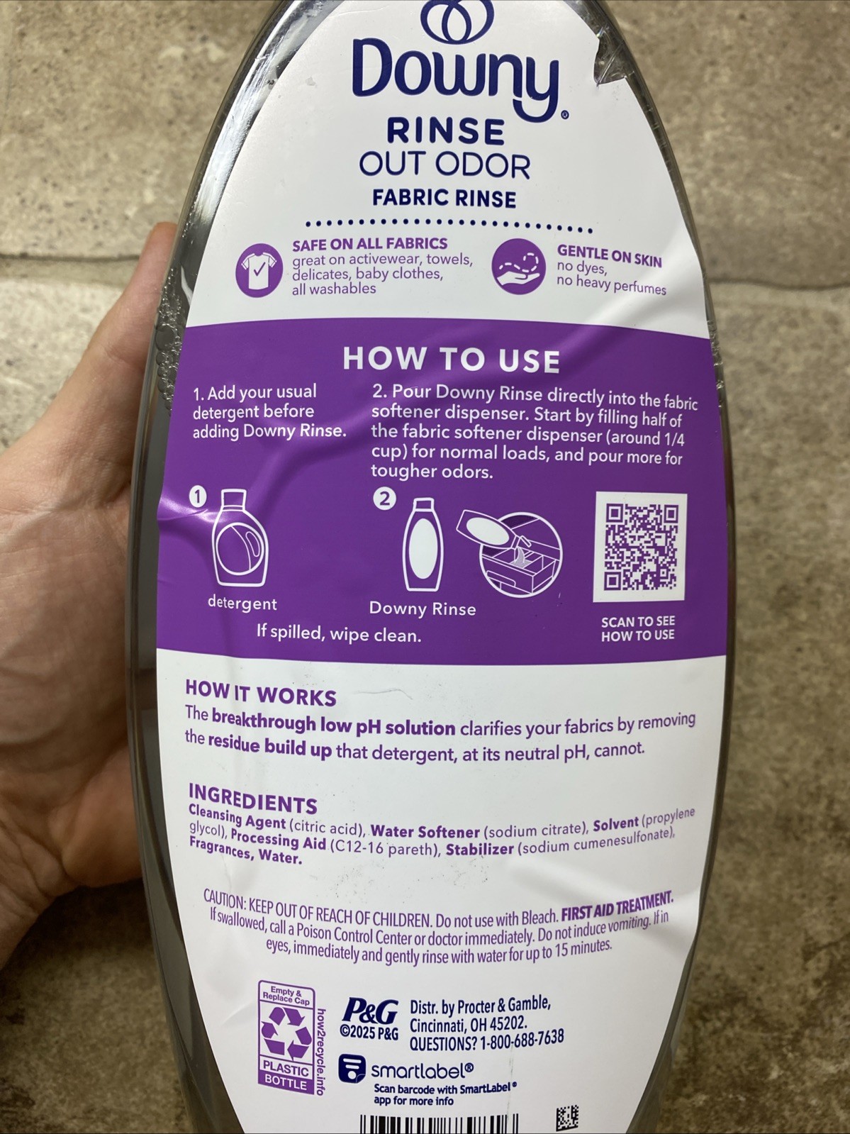 4 Downy RINSE & REFRESH Odor Remover and Fabric Softener, Fresh Lavender 48 Oz.