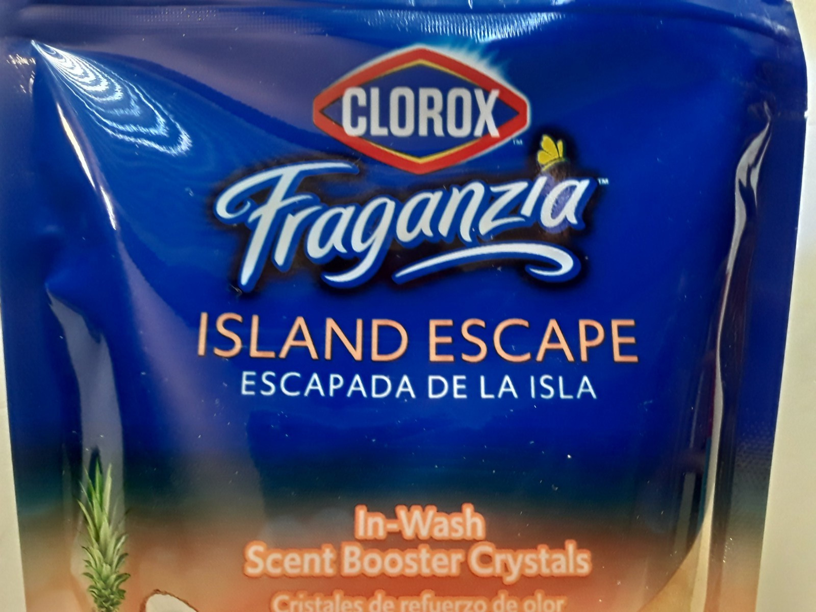 Fraganzia Island Escape Clorox- In-Wash Scent Crystals Lot of 2, 10 oz. ea.