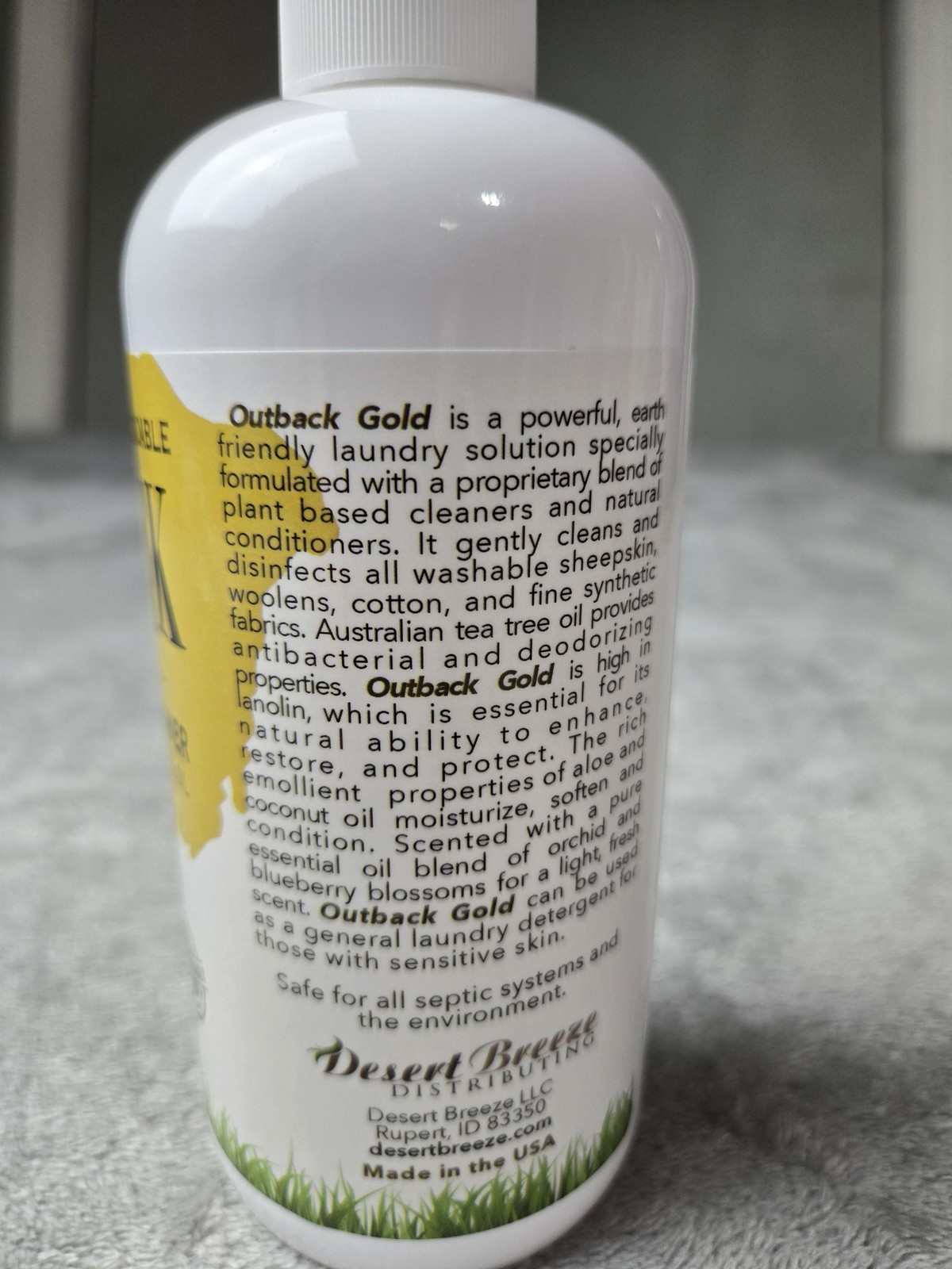 Outback Gold Wool Wash Liquid 16 FL OZ (472 ML) White Plant-Based Handwash New