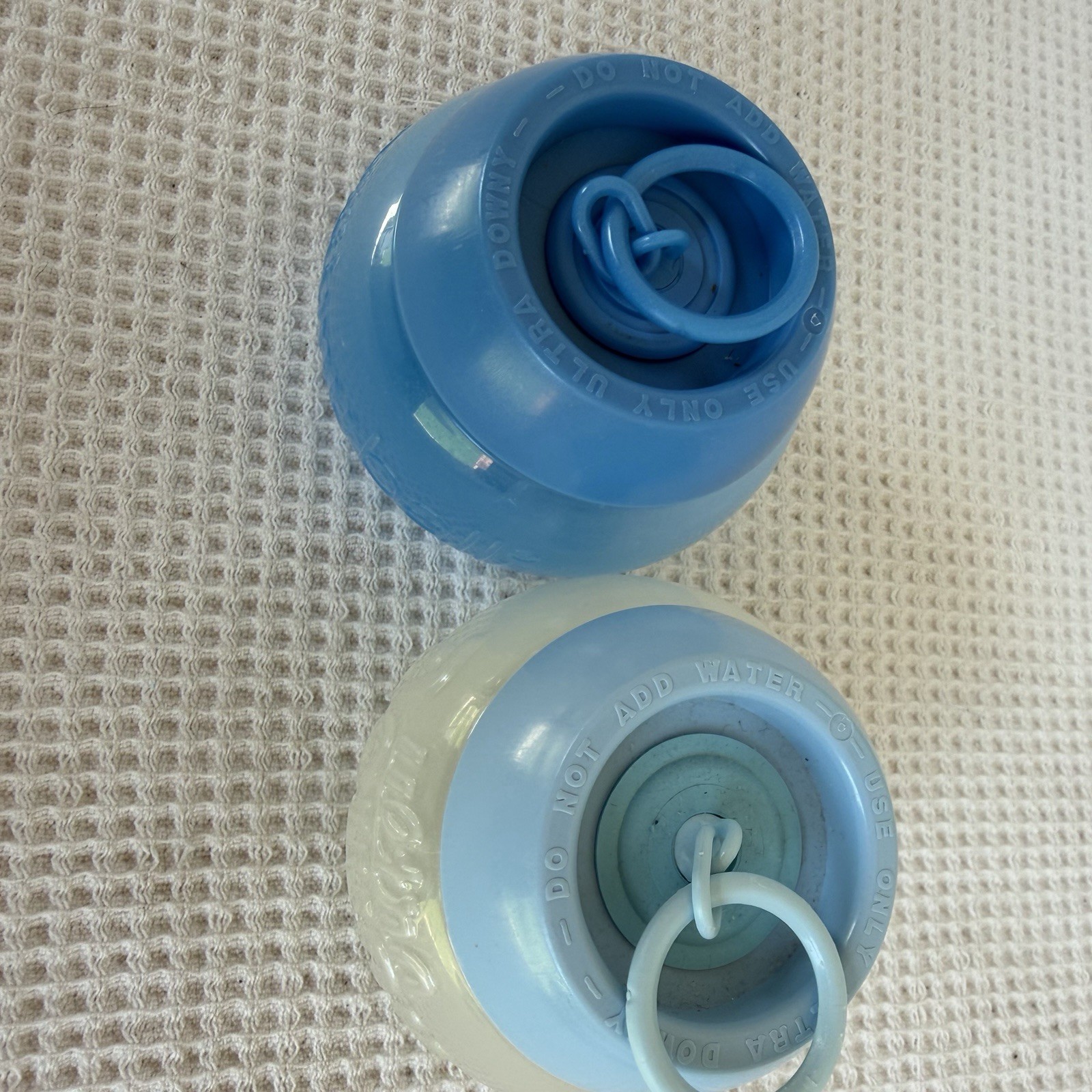 2 Vintage Ultra Downy Ball Fabric Softener Dispenser Set of 2