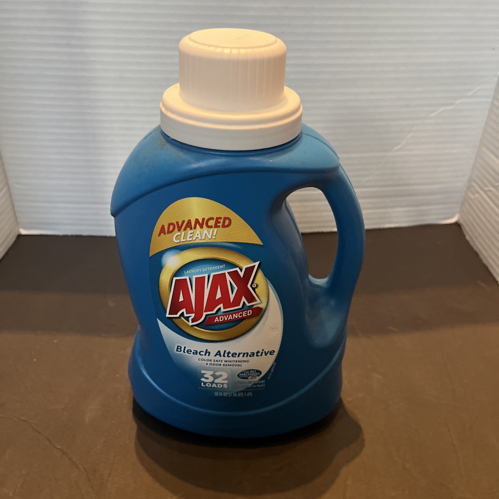Ajax Advanced Bleach Alternative Laundry Detergent Liquid Soap HE 50 oz New