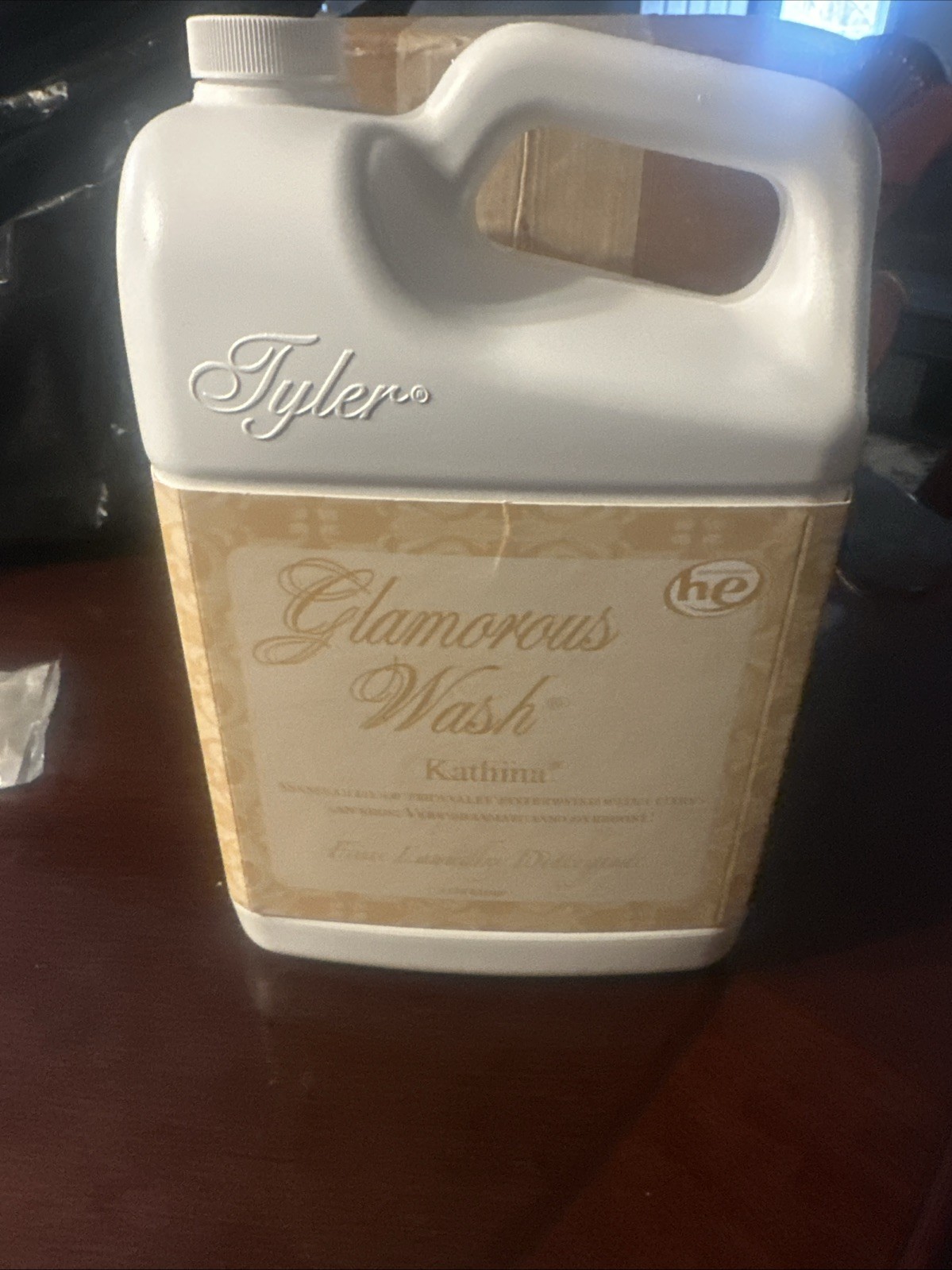 Tyler Candle Glamorous Wash Laundry Detergent 128 Fl Oz Katina Scent